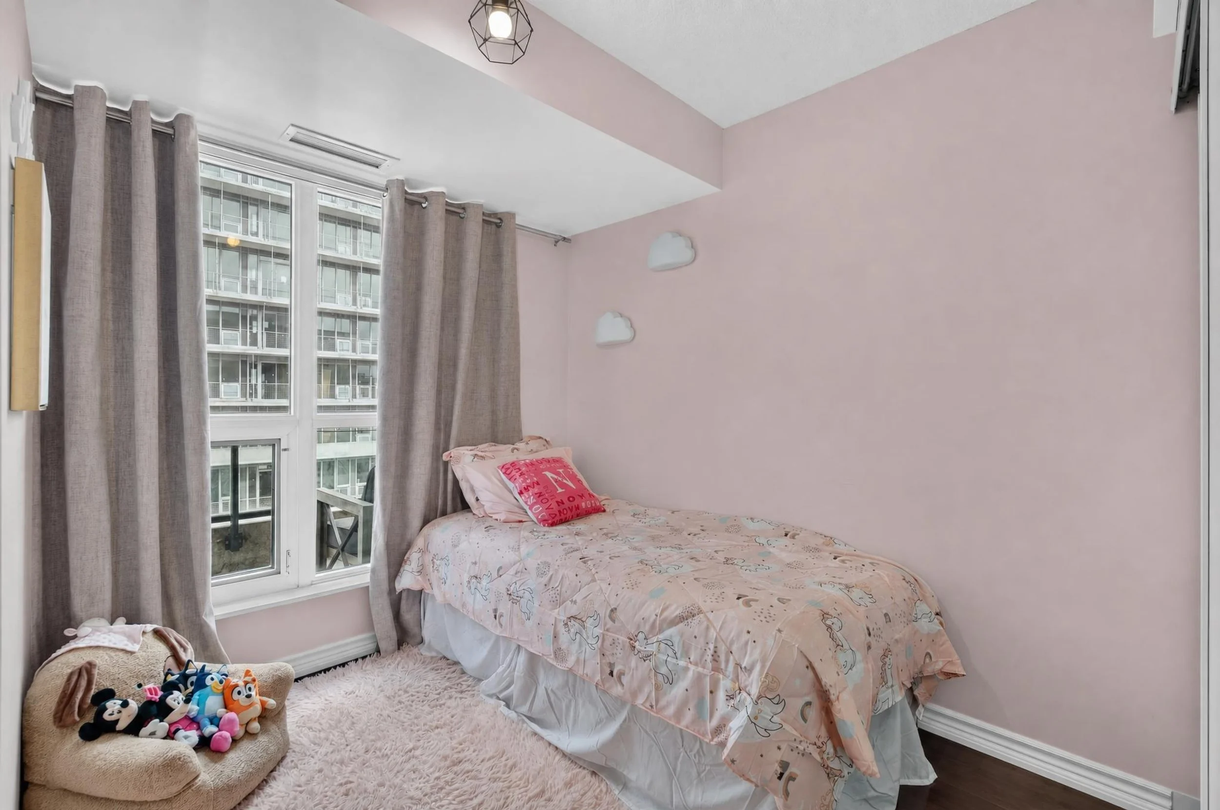 Frameless - 1203 18 Harding Blvd - 028.jpg