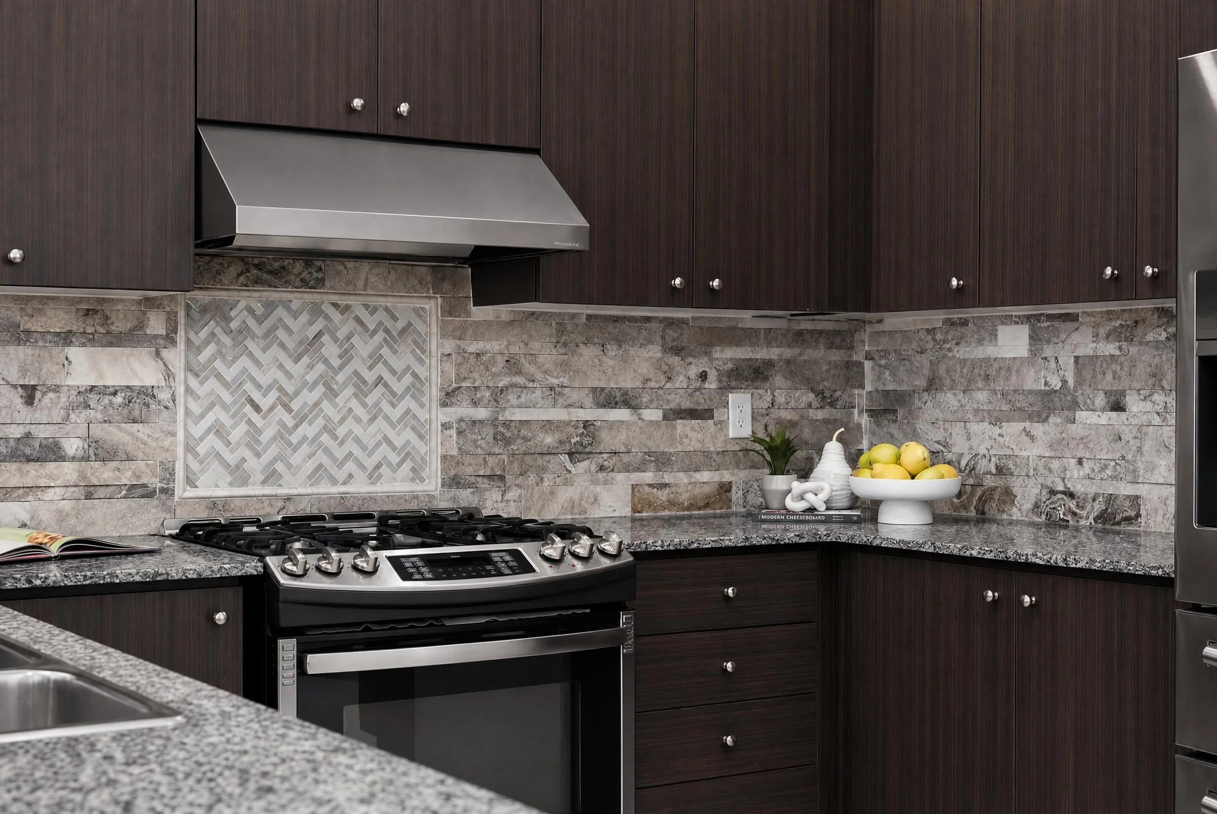 Frameless - 1548 Winville Rd - 018.jpg