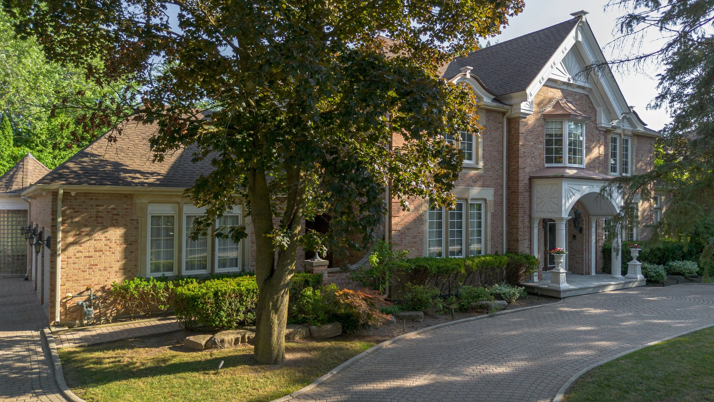 Frameless - 15 Daffodil Ave - 2 -113.jpg