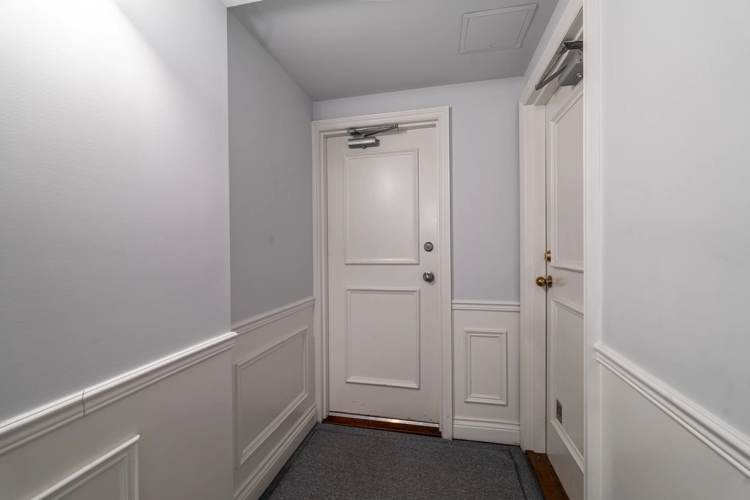 Frameless - 94 Cresent Rd - 034.jpg