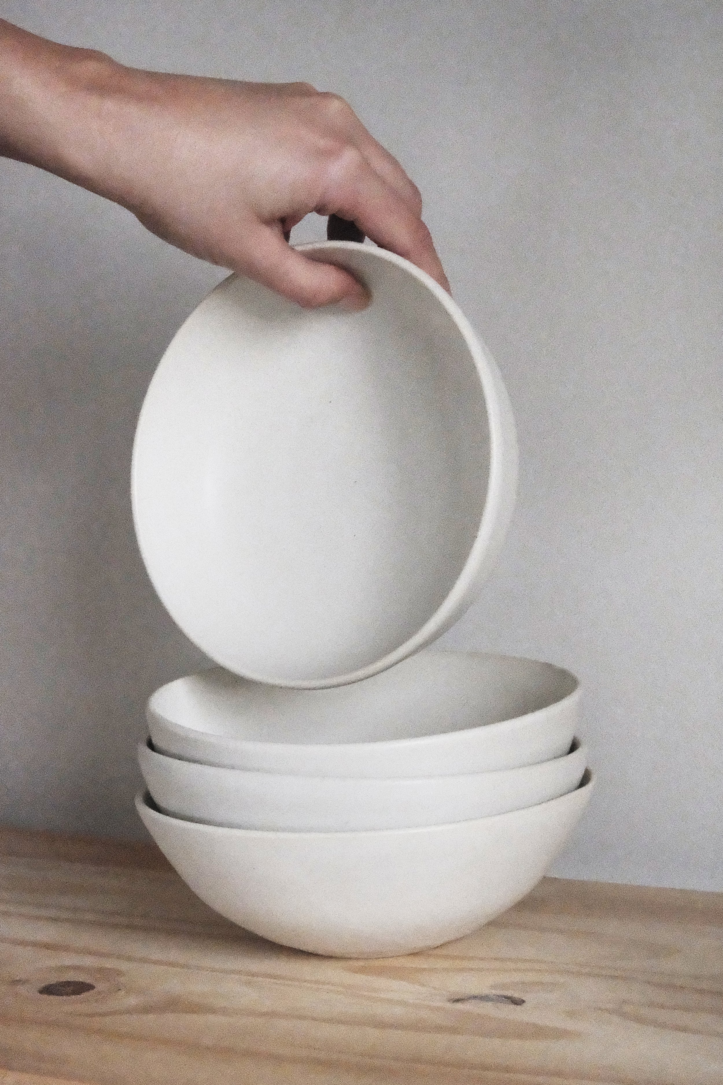 Porcelain Bowl, Set of 4 01.jpg