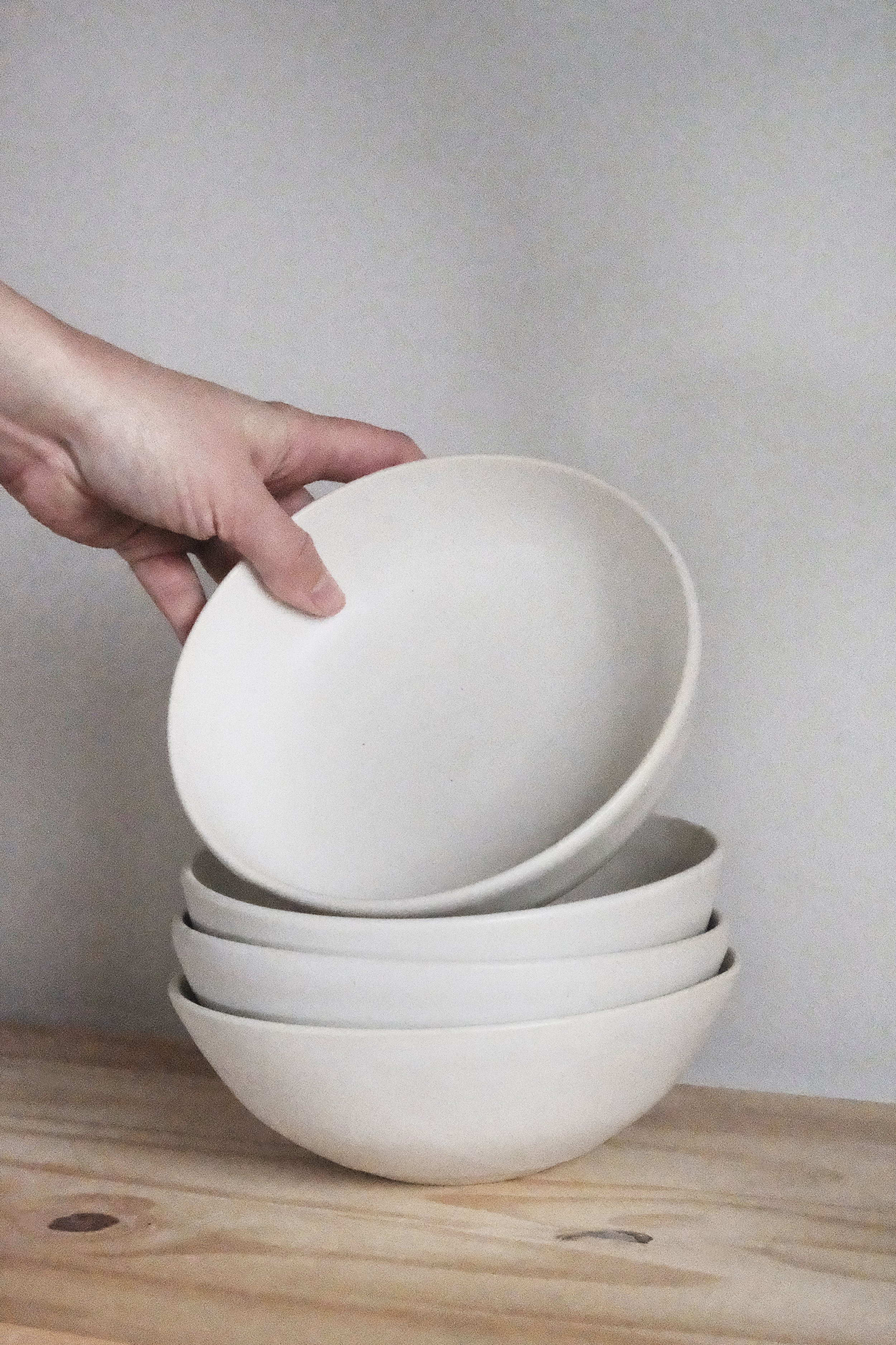 Porcelain Bowl, Set of 4 02.jpg