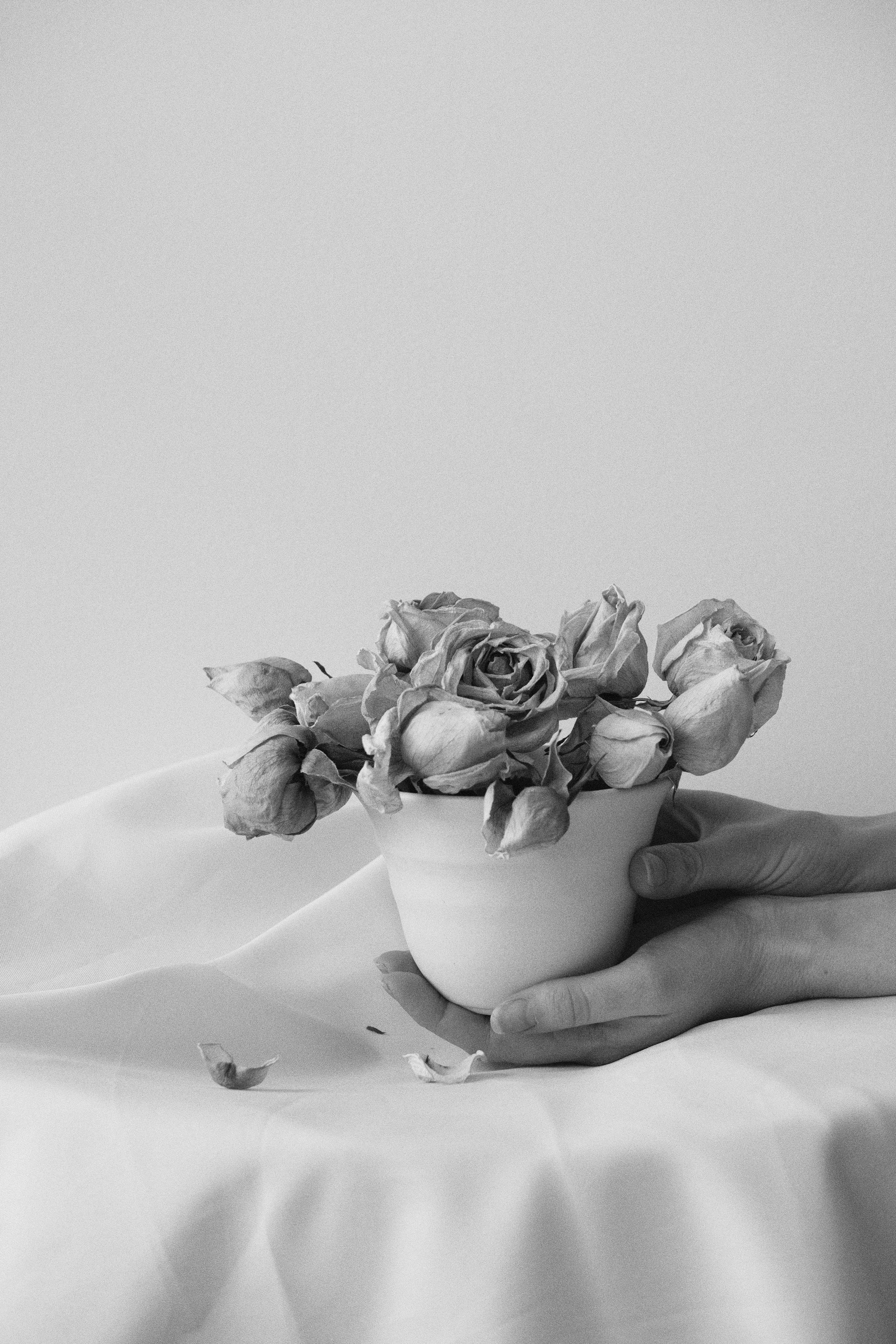 Small Porcelain Vase 06.jpg