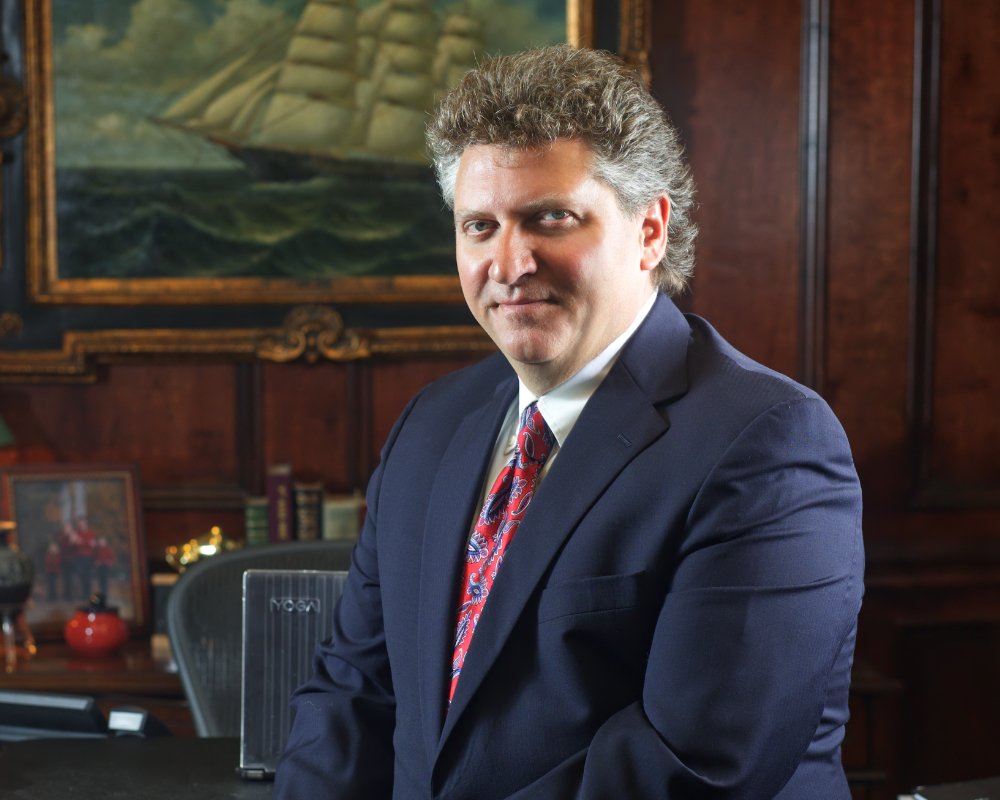 WEBINAR: What Makes a Great Leader Great 