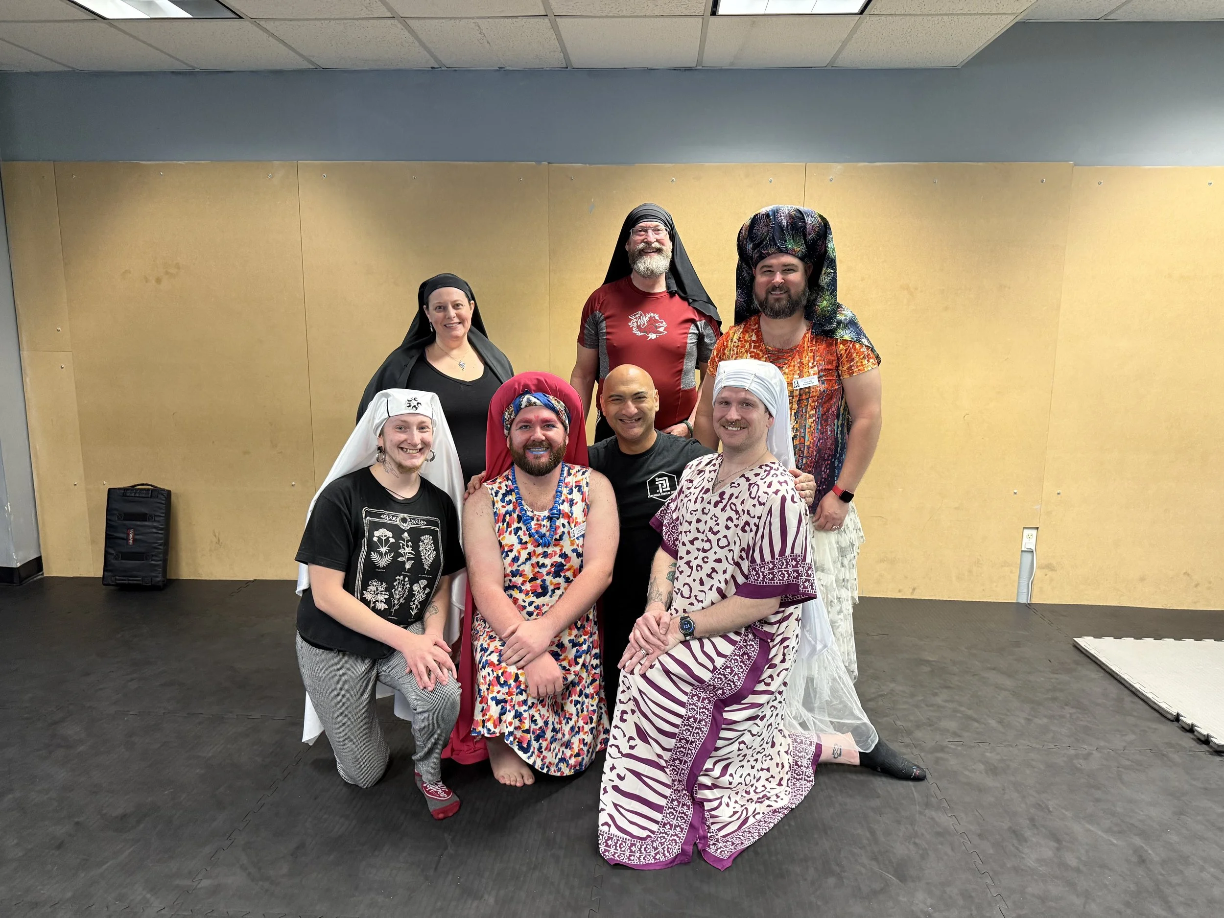 The SEATTLE SISTERS OF PERPETUAL INDULGENCE ABBEY OF ST. JOHN hired Krav Maga Central District to teach a 90-minute seminar to their sisters. The senseless attacks on drag communities across the nation, Abbey of St. John wanted to make sure that thei