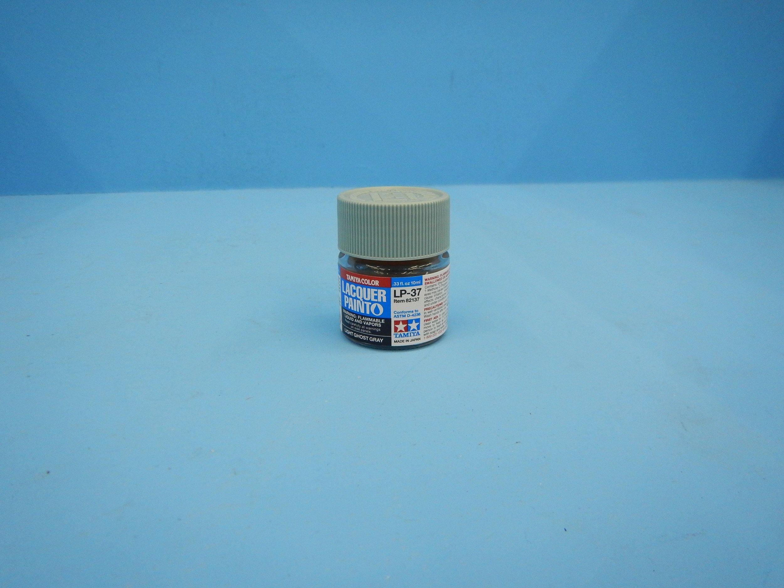 LIGHT GHOST GRAY LAQUER PAINT, LP37, INVENTORY MOVED, TAM82137