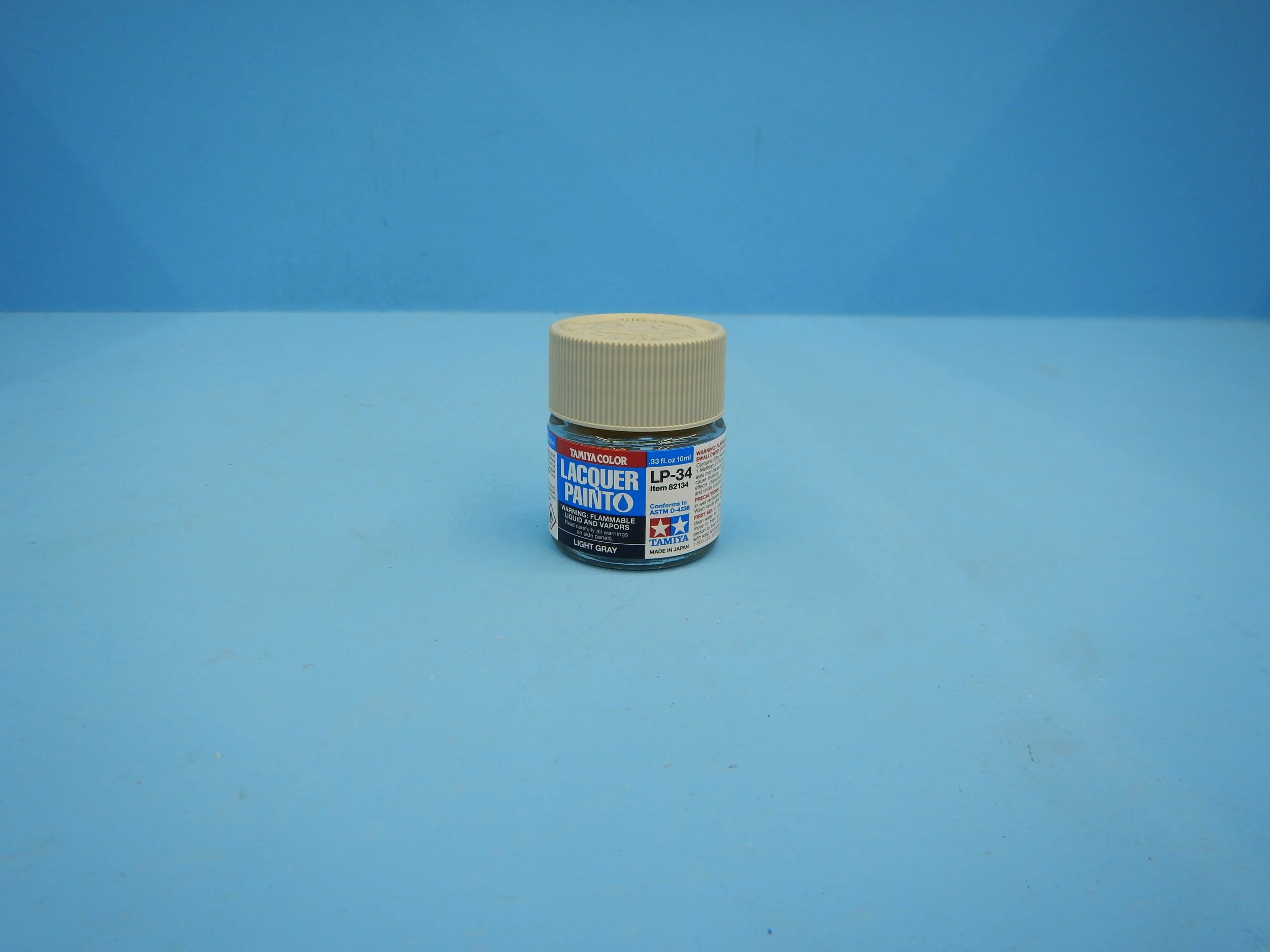LIGHT GRAY LAQUER PAINT, LP34, INVENTORY MOVED, TAM82134
