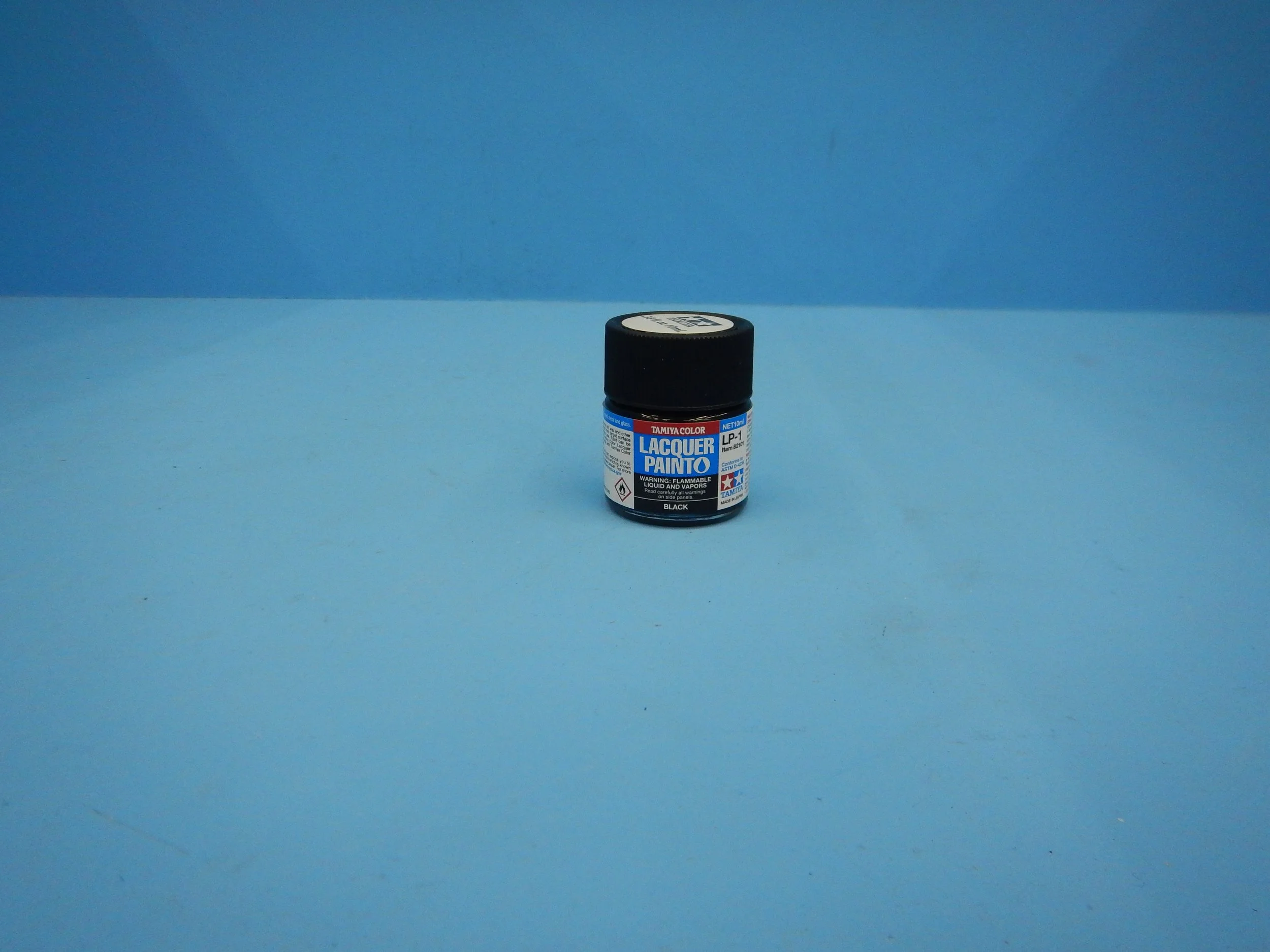 BLACK LAQUER PAINT, LP1, INVENTORY MOVED, TAM82101