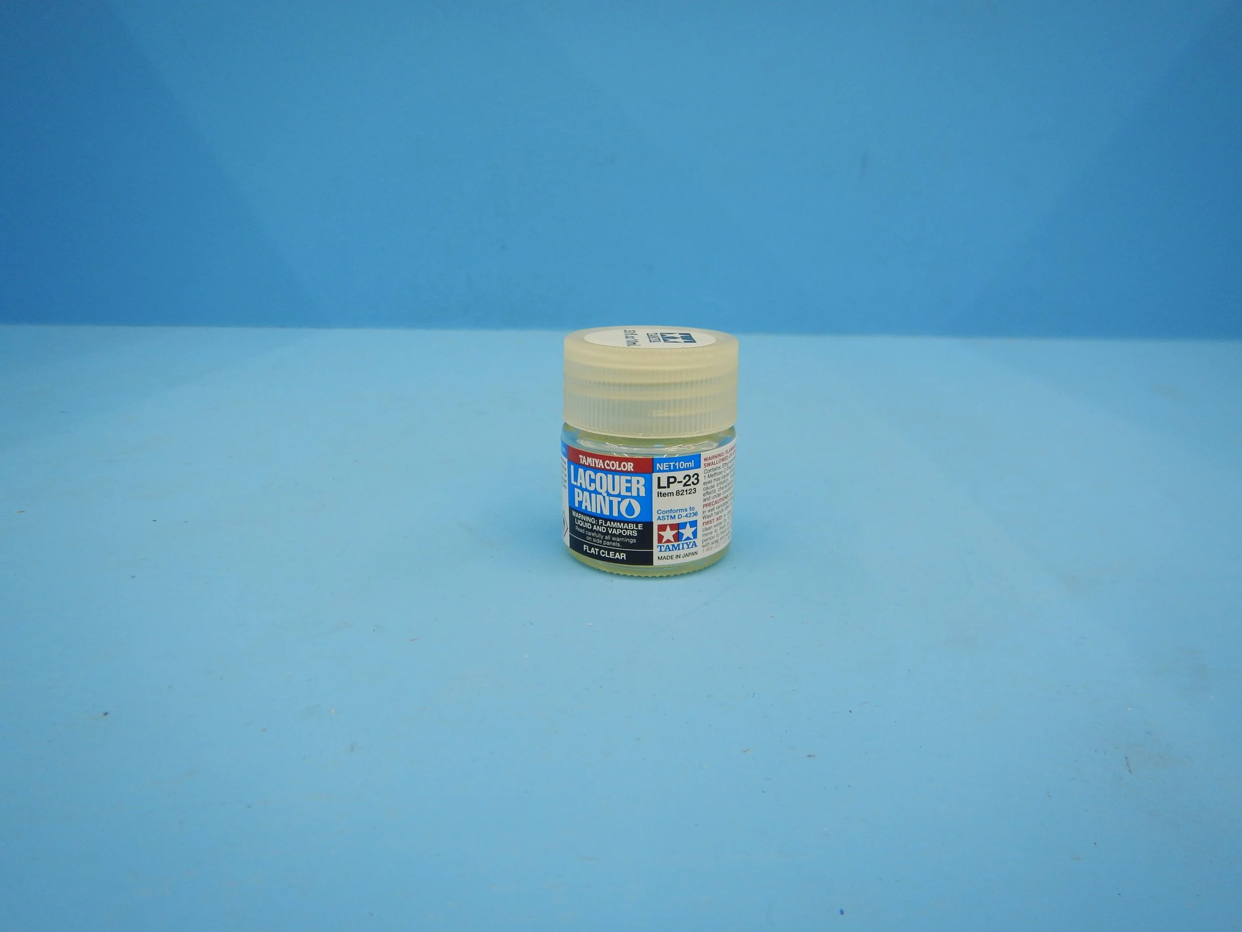 FLAT CLEAR LACQUER PAINT, LP23, INVENTORY MOVED, TAM82123