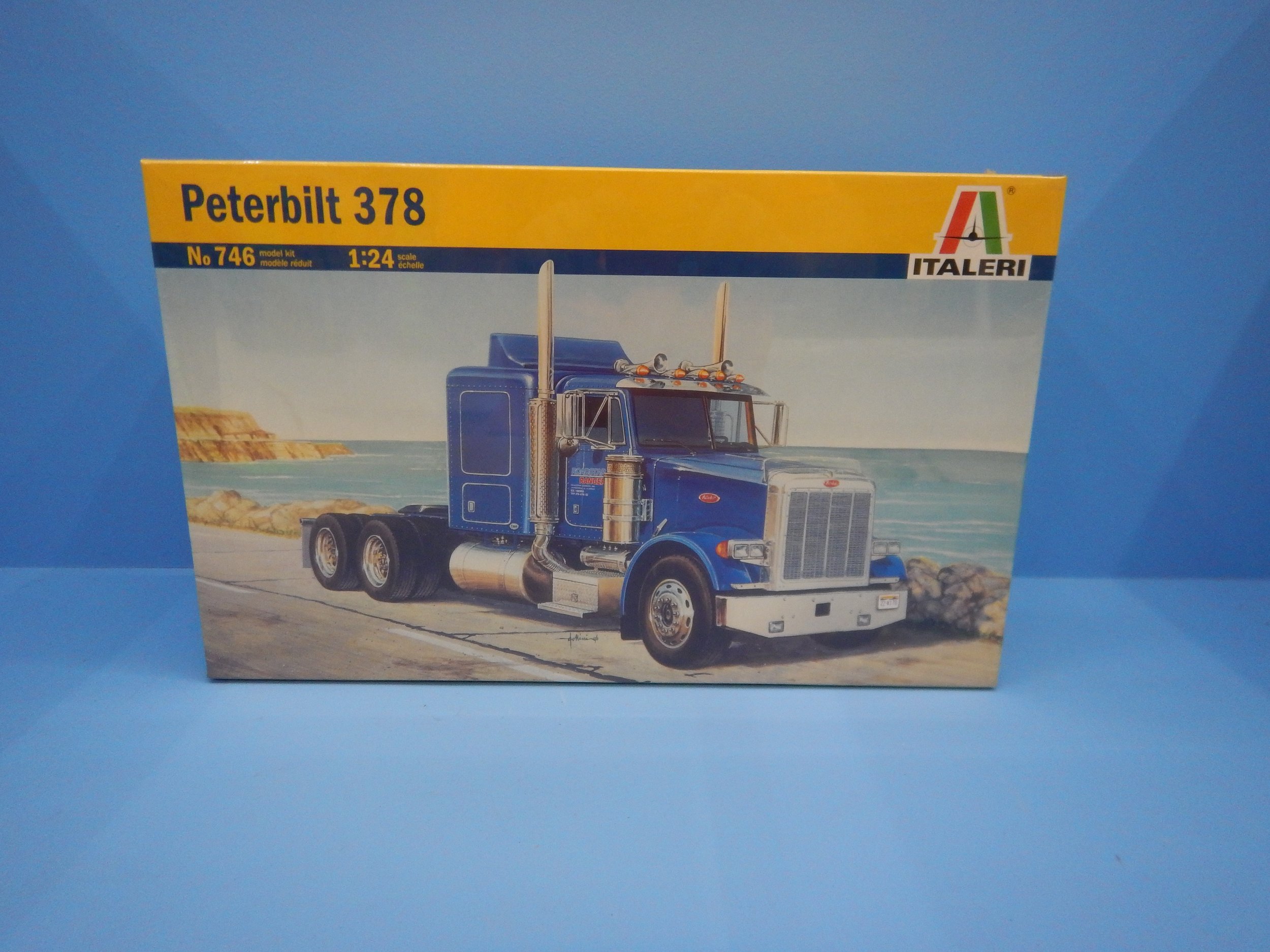 PETERBILT 378, INVENTORY MOVED, 746