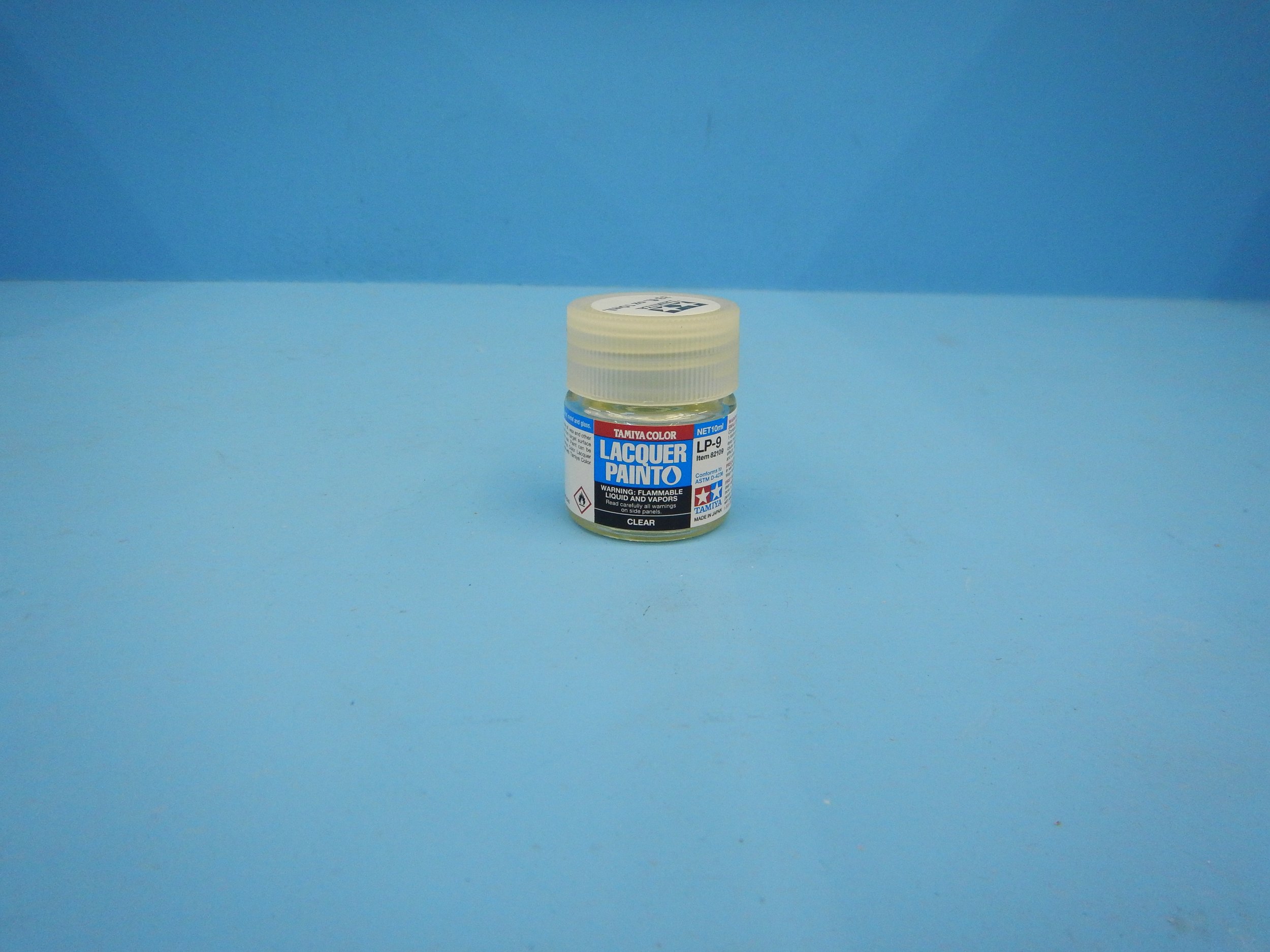 CLEAR LAQUER PAINT, LP9, INVENTORY MOVED, TAM82109