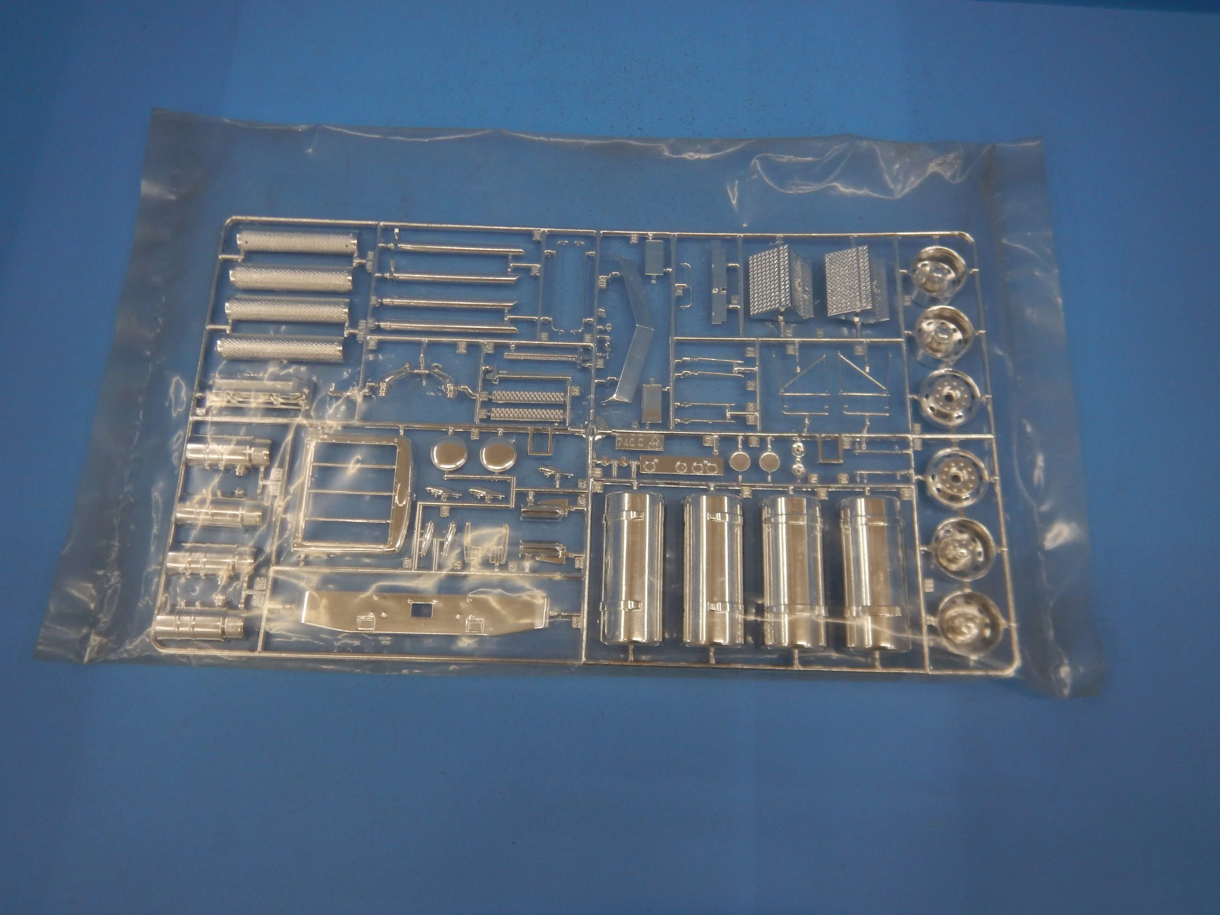 ITALERI PETERBILT 378 CHROME SPRUE, 740C