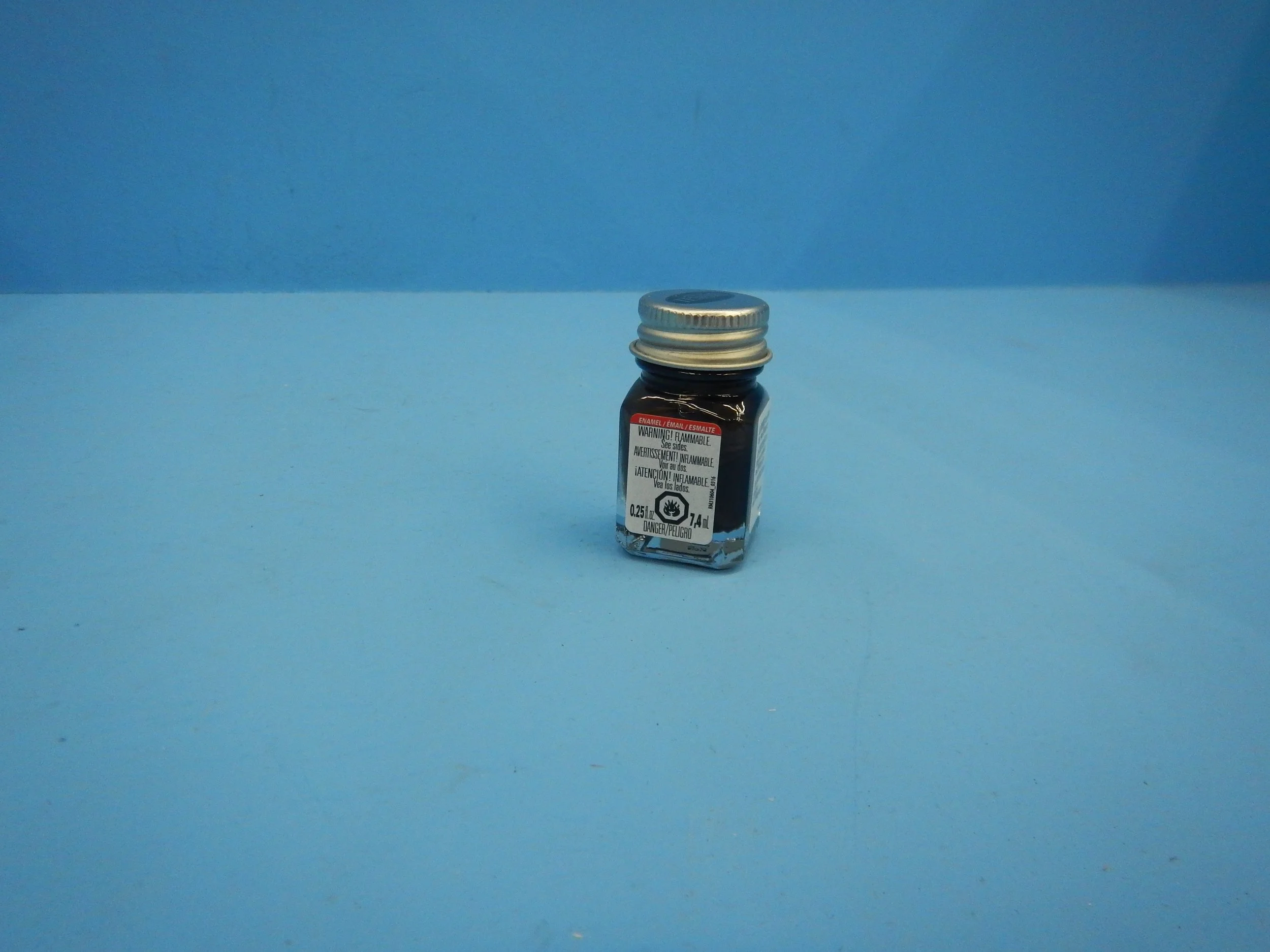 FLAT RUBBER ENAMEL PAINT, INVENTORY MOVED, TES1183TT