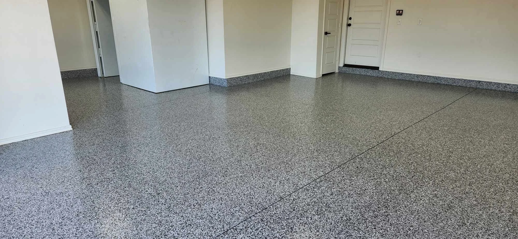 Transform Your Concrete Floors with Zone Garage's Polyaspartic Coating Technology