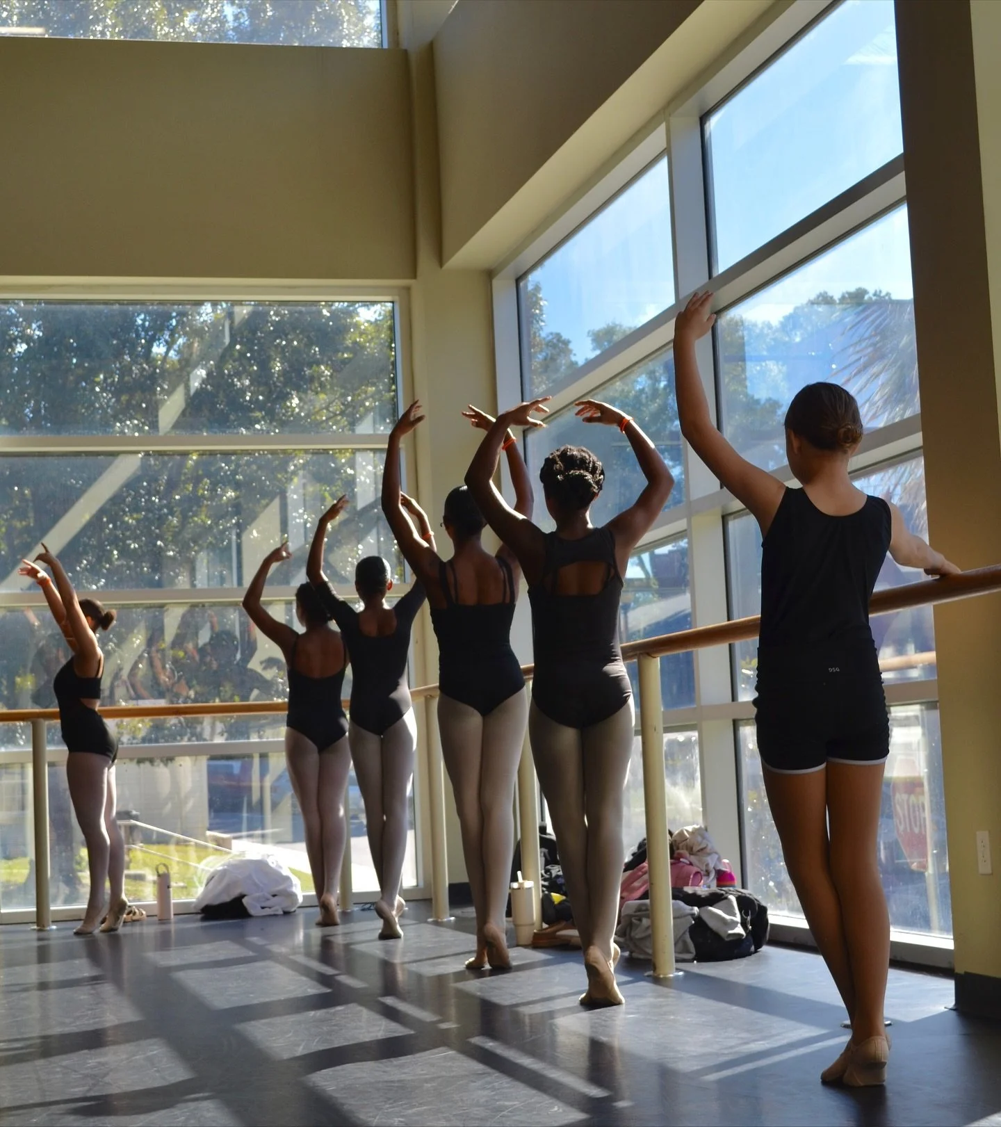 More amazing pics of the young dancers!

Photos by Emily Moreno @em.moreno22