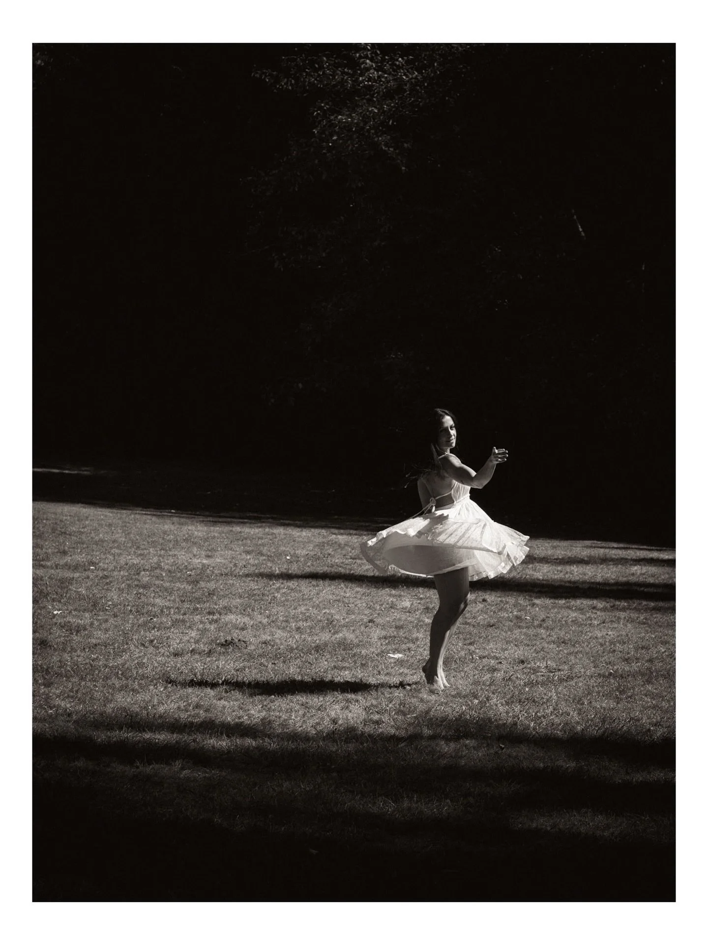 Shifting your body clears the mind.

Flowing through space resets your energy.

Dancing sparks creativity.

Even a few minutes of intentional motion can remind you how wellness and creativity live together.

These photos were taken by the incredibly 