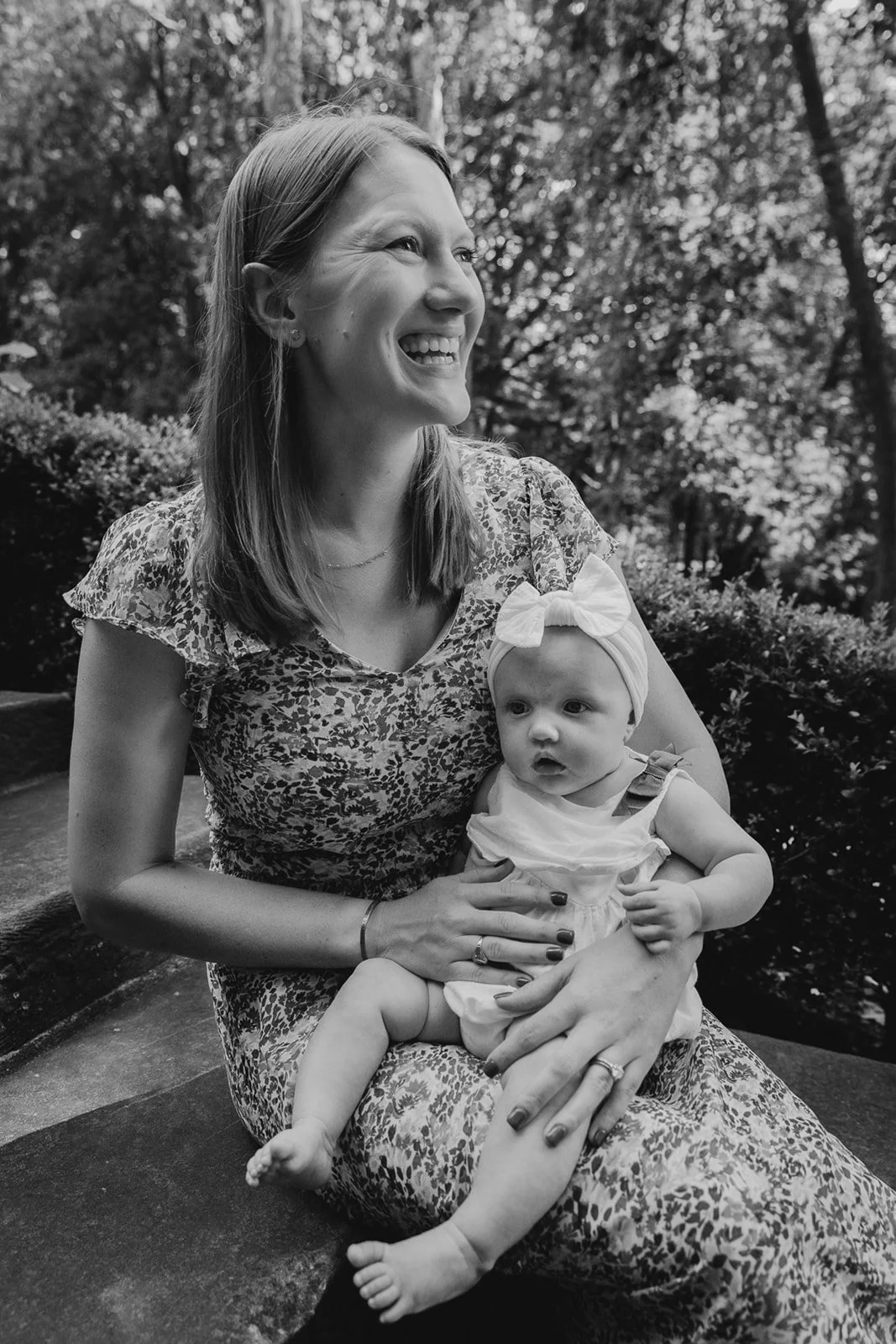ashLEYstanLEYphotography_CleCulturalGardens_Rownd_FamilySession-41_websize.jpg