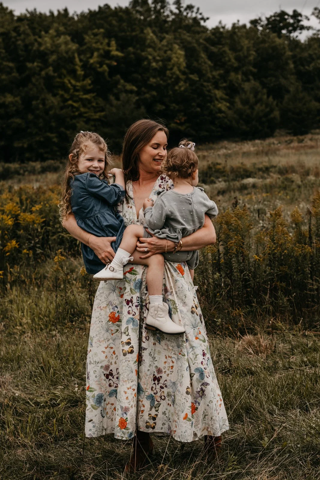 ashLEYstanLEYphotography_Tuleta_Family Session_Fall2024-35.jpg