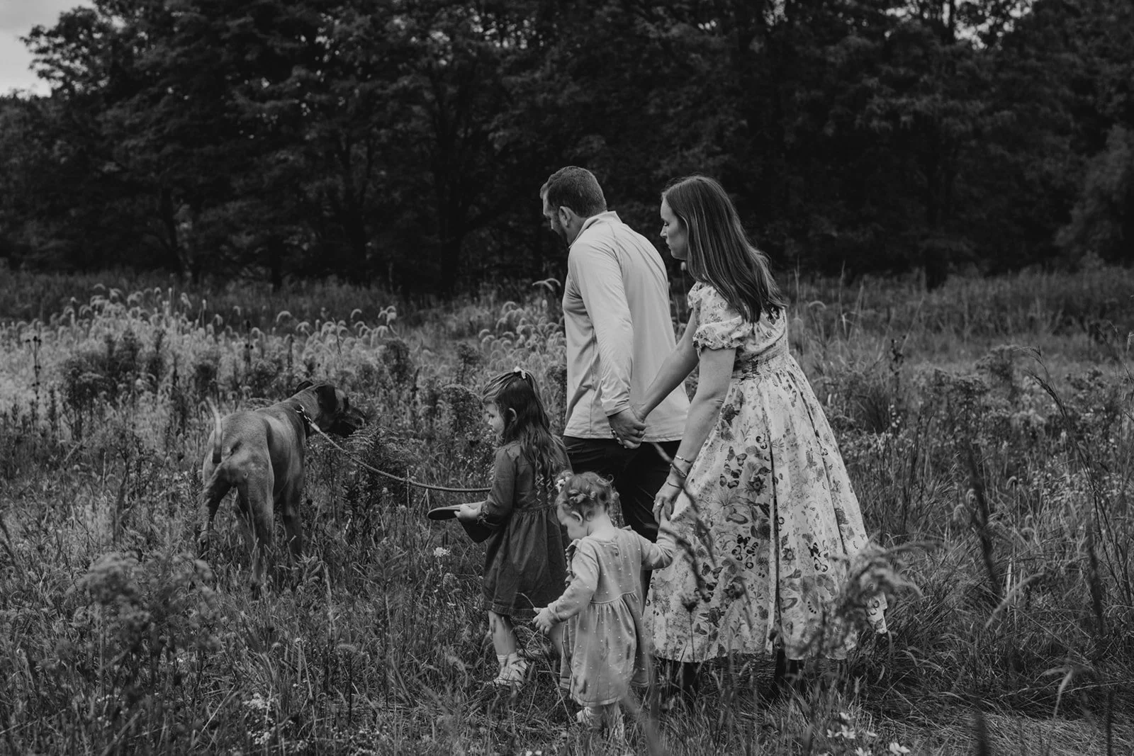 ashLEYstanLEYphotography_Tuleta_Family Session_Fall2024-14.jpg