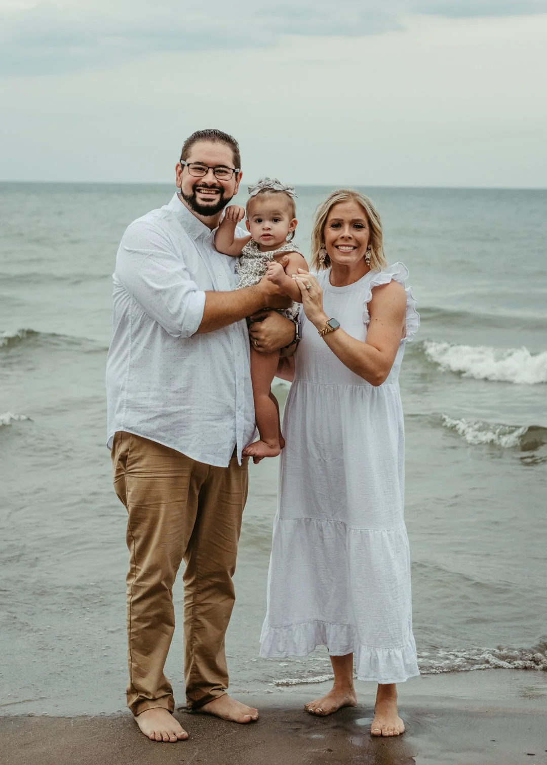 ashLEYstanLEYphotography_TheRomans_BeachFamilySession-33.jpg