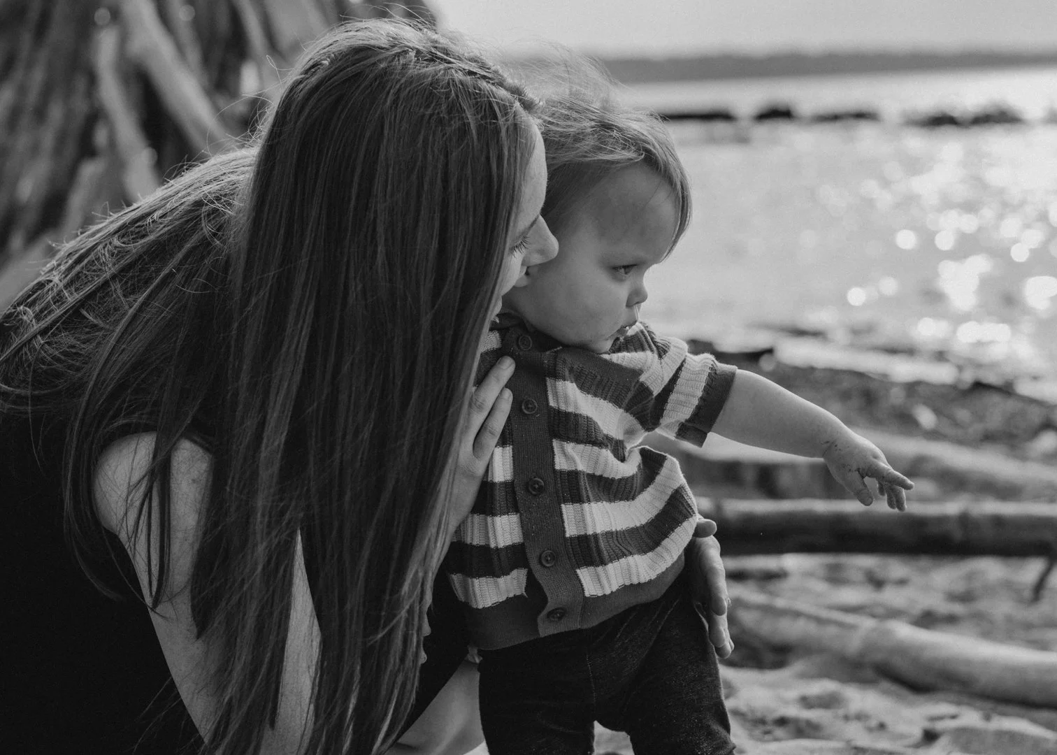 ashLEYstanLEYphotography_Hudson_RockyRiverBeach-11_websize.jpg