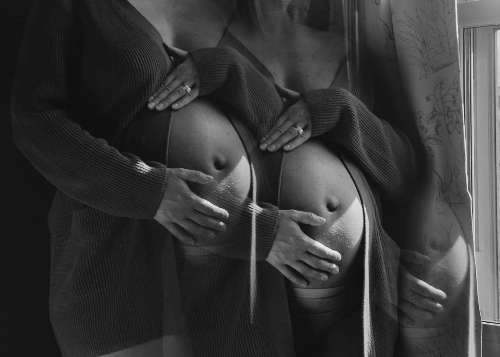 ashLEYstanLEYphotography_Gaby.Maternity.Session-86_websize.jpg