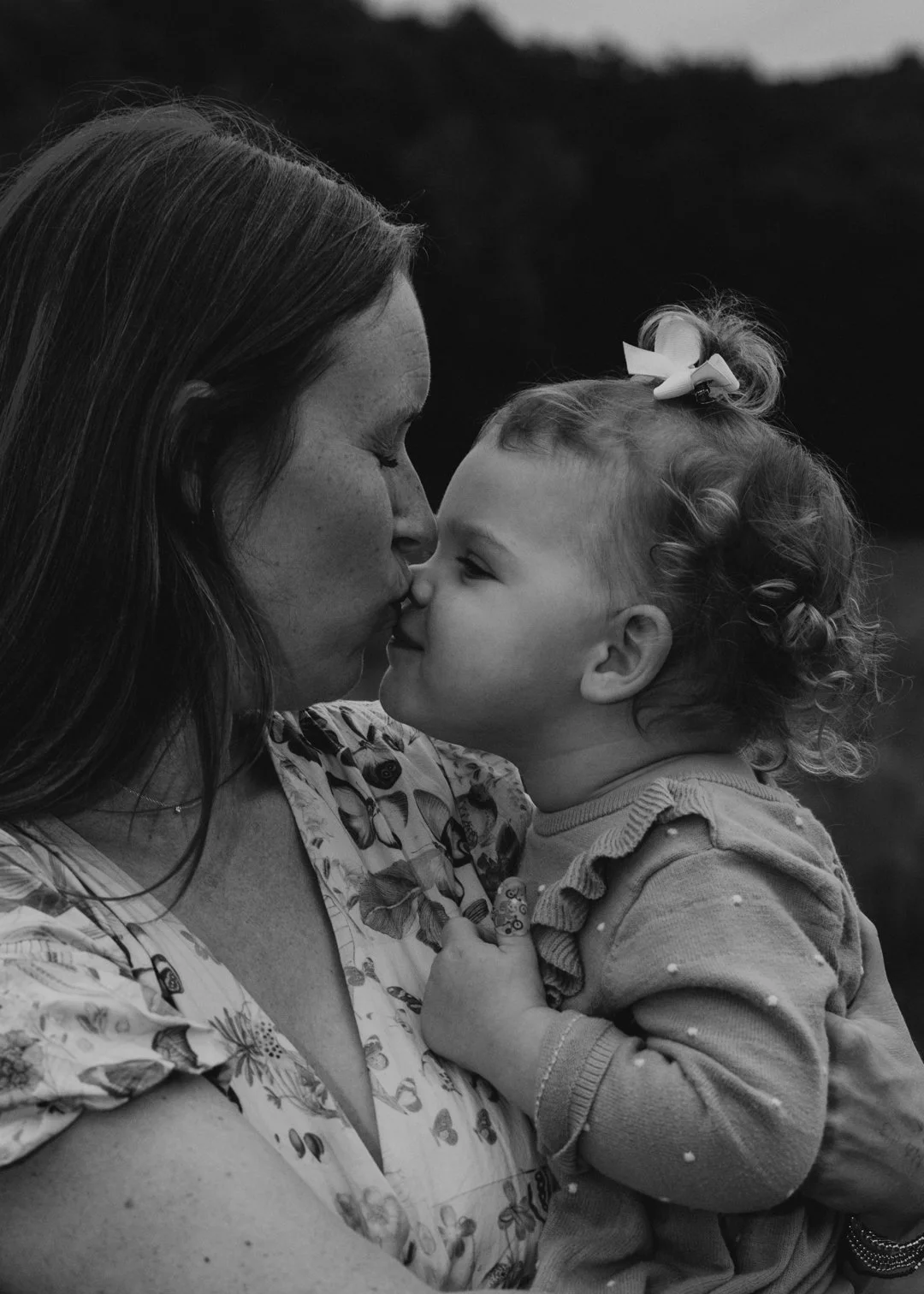 ashLEYstanLEYphotography_Tuleta_Family Session_Fall2024-42.jpg