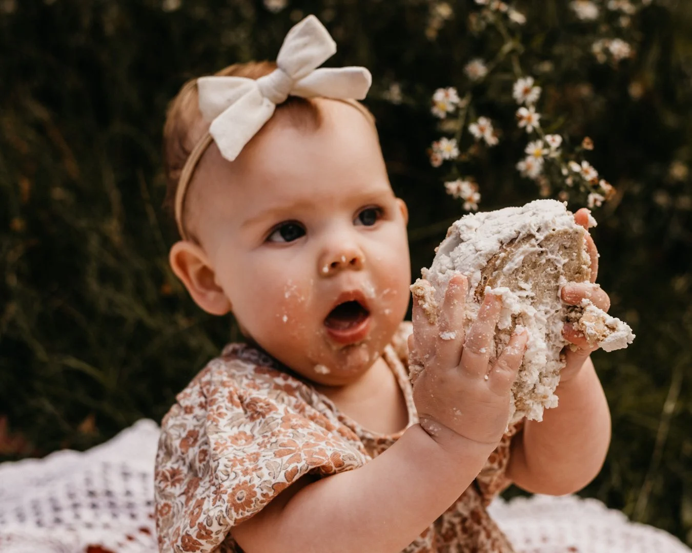 ashLEYstanLEYphoto_Clara_FirstBirthday_cakesmash-15.jpg