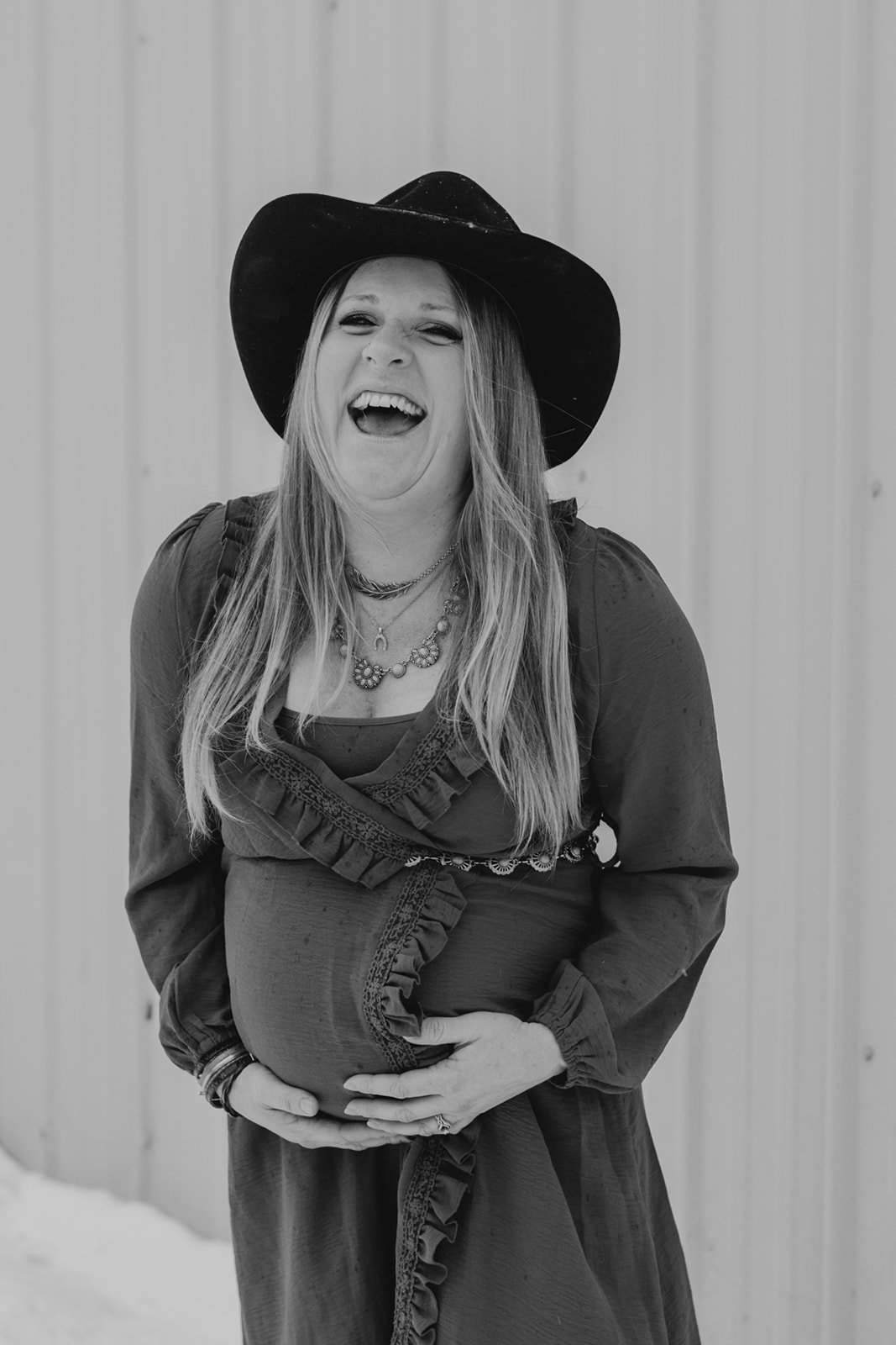 ashLEYstanLEYphotography_JessKobe_maternity-14.jpg