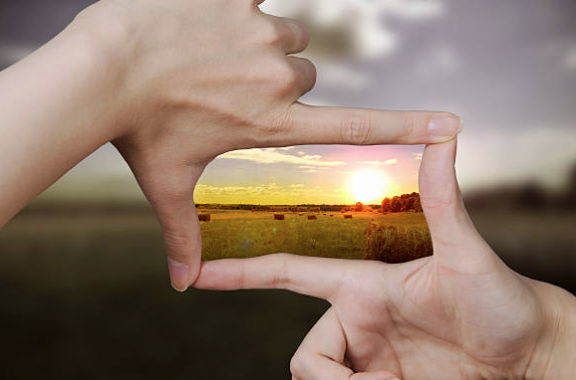 How Acting Exercises Help You Reframe Your Life and See Challenges in a New Light