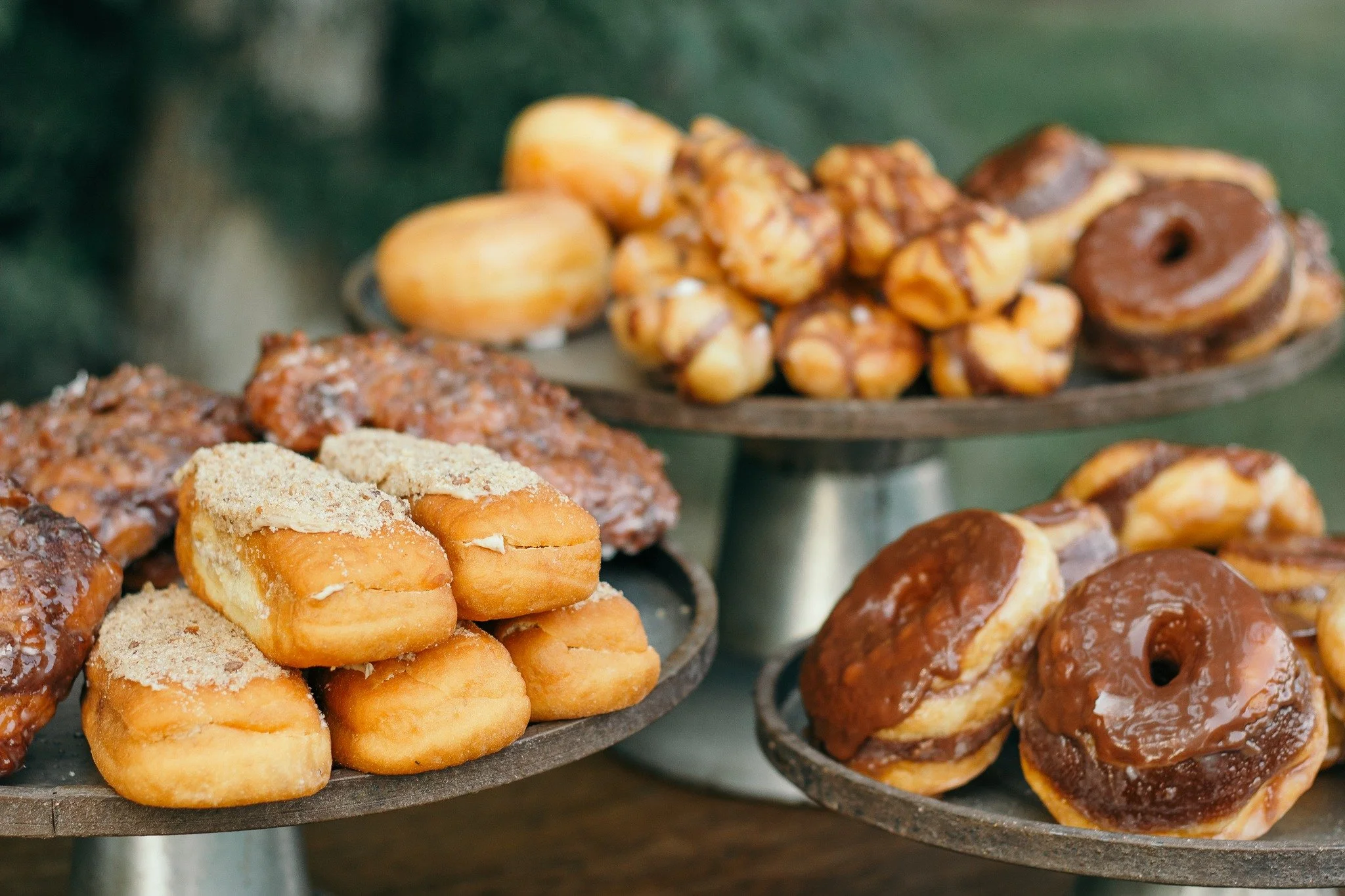 Outdoor celebrations call for a little extra fun.

Late night donuts, dessert displays, and thoughtful details that keep guests coming back for one more bite.

And in celebration of Year Ten, we&rsquo;re offering 10% off all rental orders through the