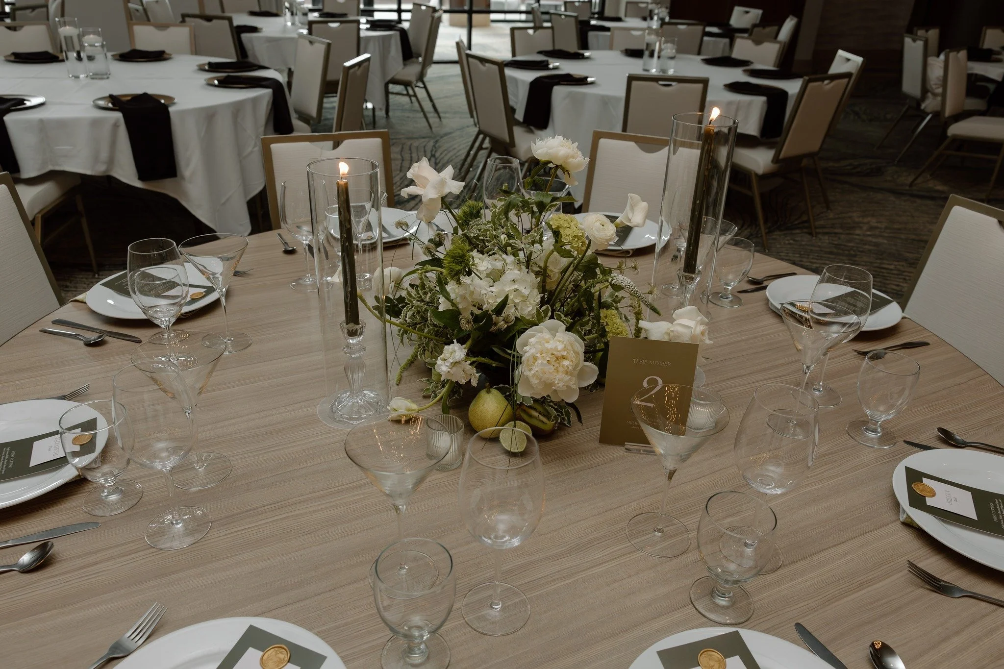 The smallest details often create the biggest atmosphere.

Adding tabletop candles to your table design brings warmth, depth, and a soft glow throughout the room.

Final call for 10% off all Prairie Lane rental orders.
Orders must be signed and depos