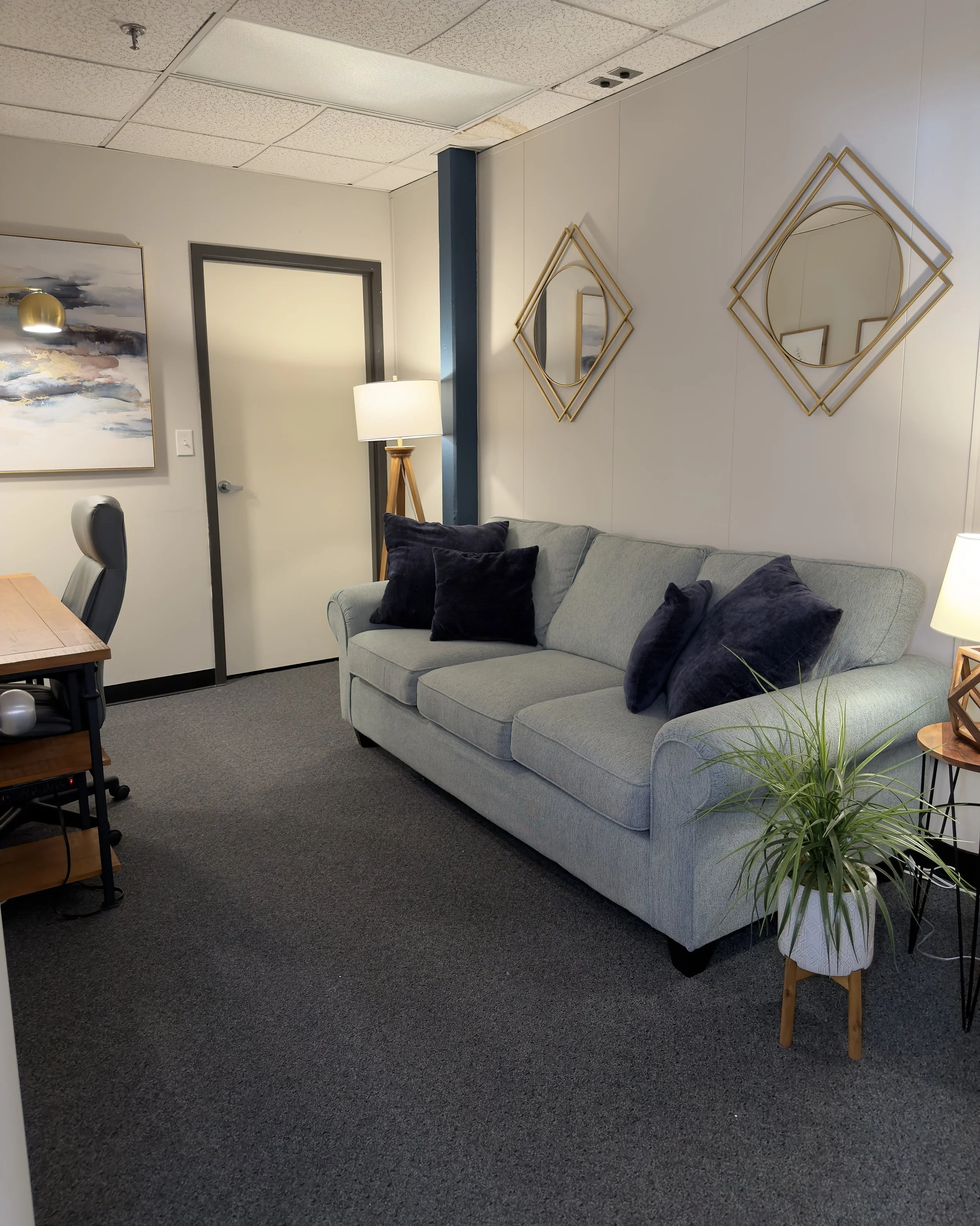 Massachusetts Telehealth Therapist for Anxiety and Depression 