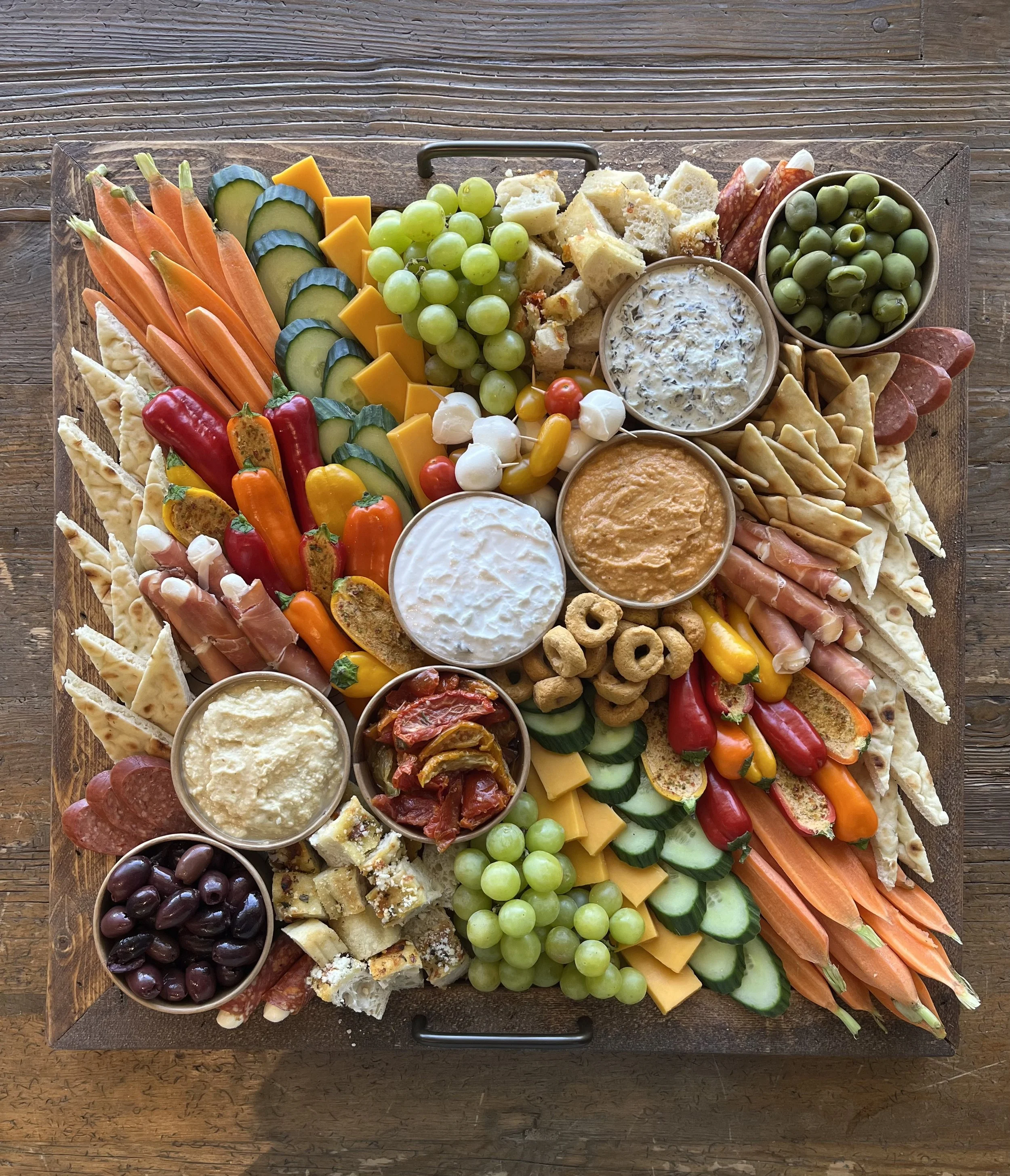 21"x21" (Feeds 30-35)