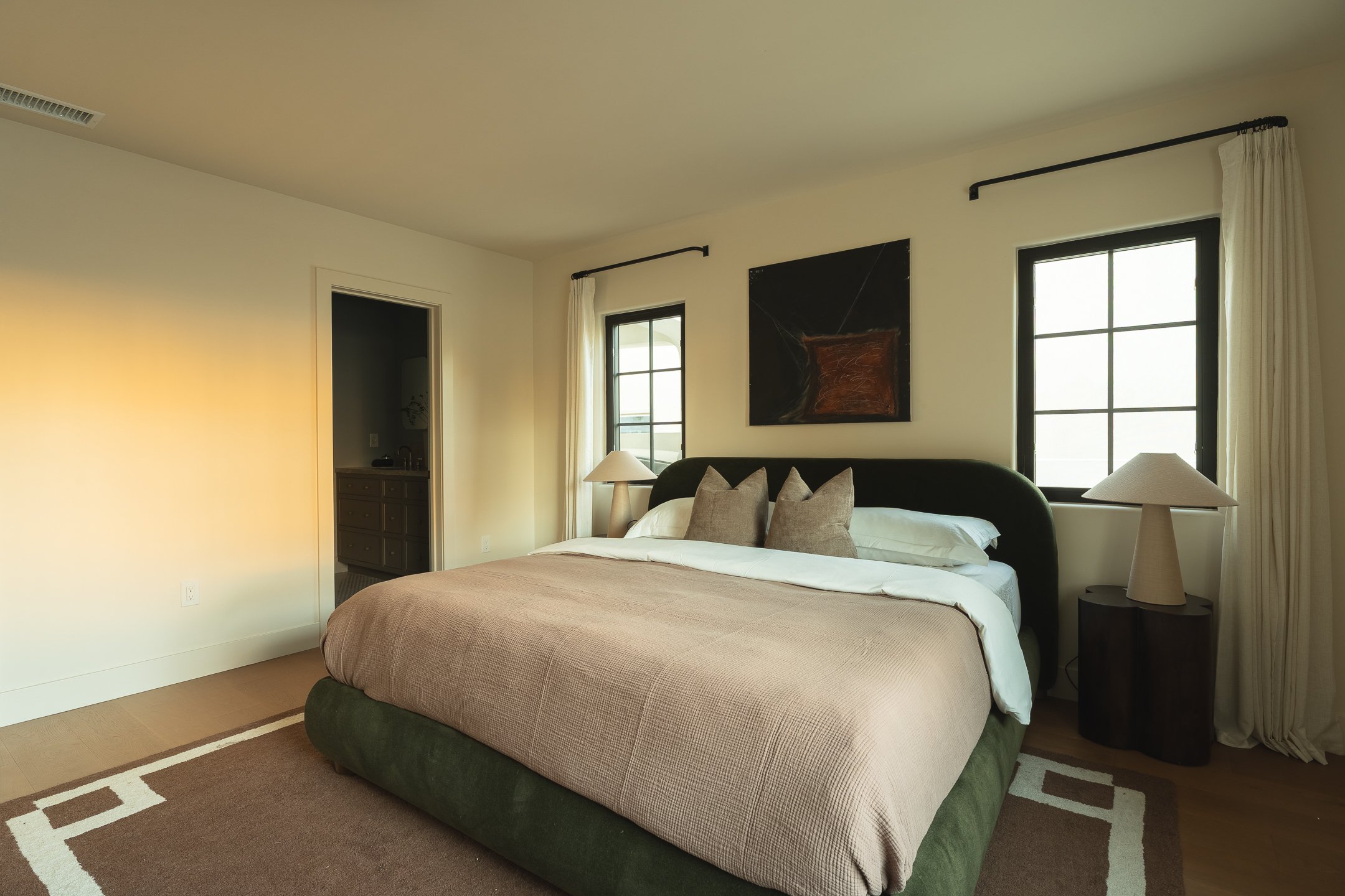 933 S Sycamore-132.jpg