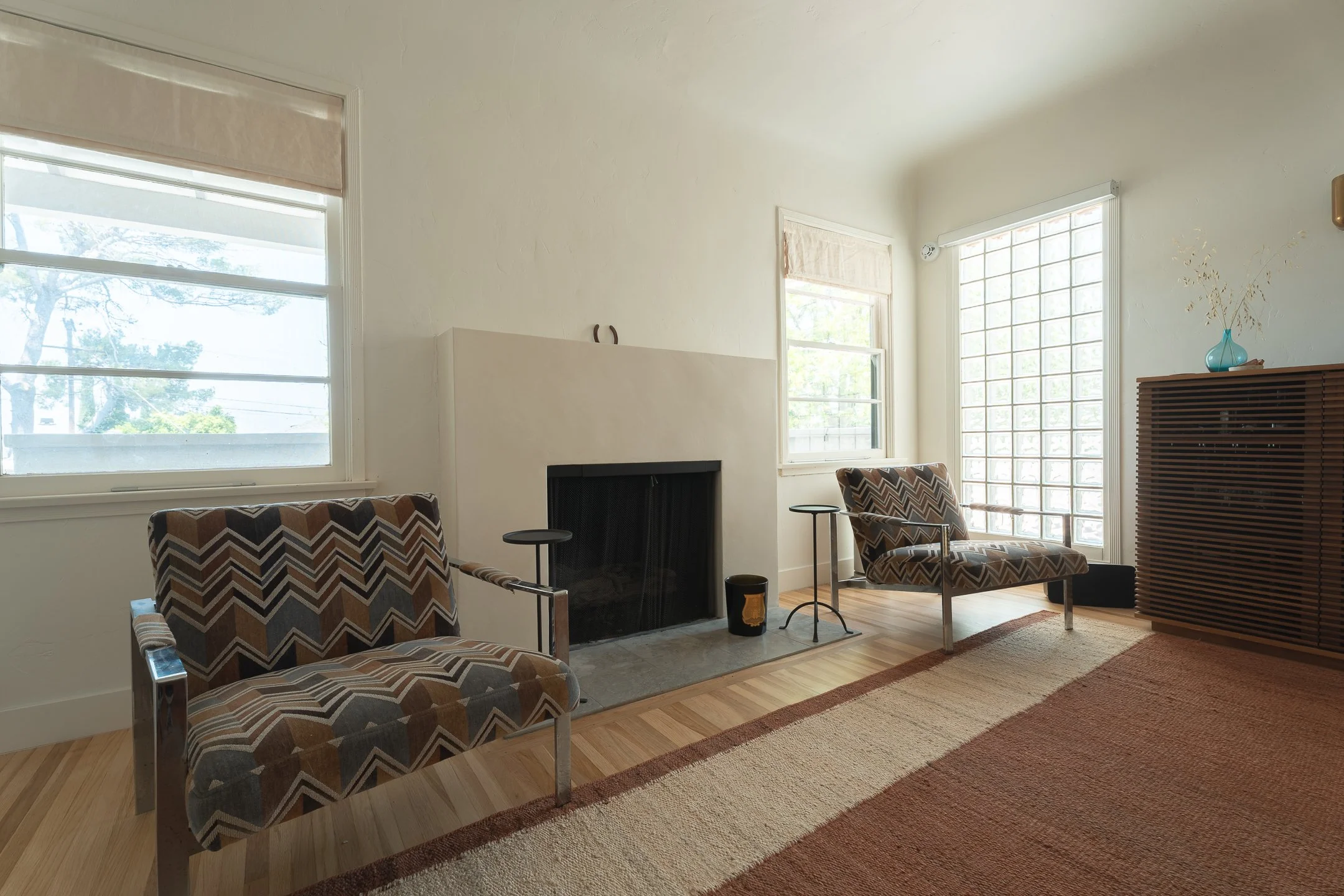 4214 Barryknoll-25.jpg
