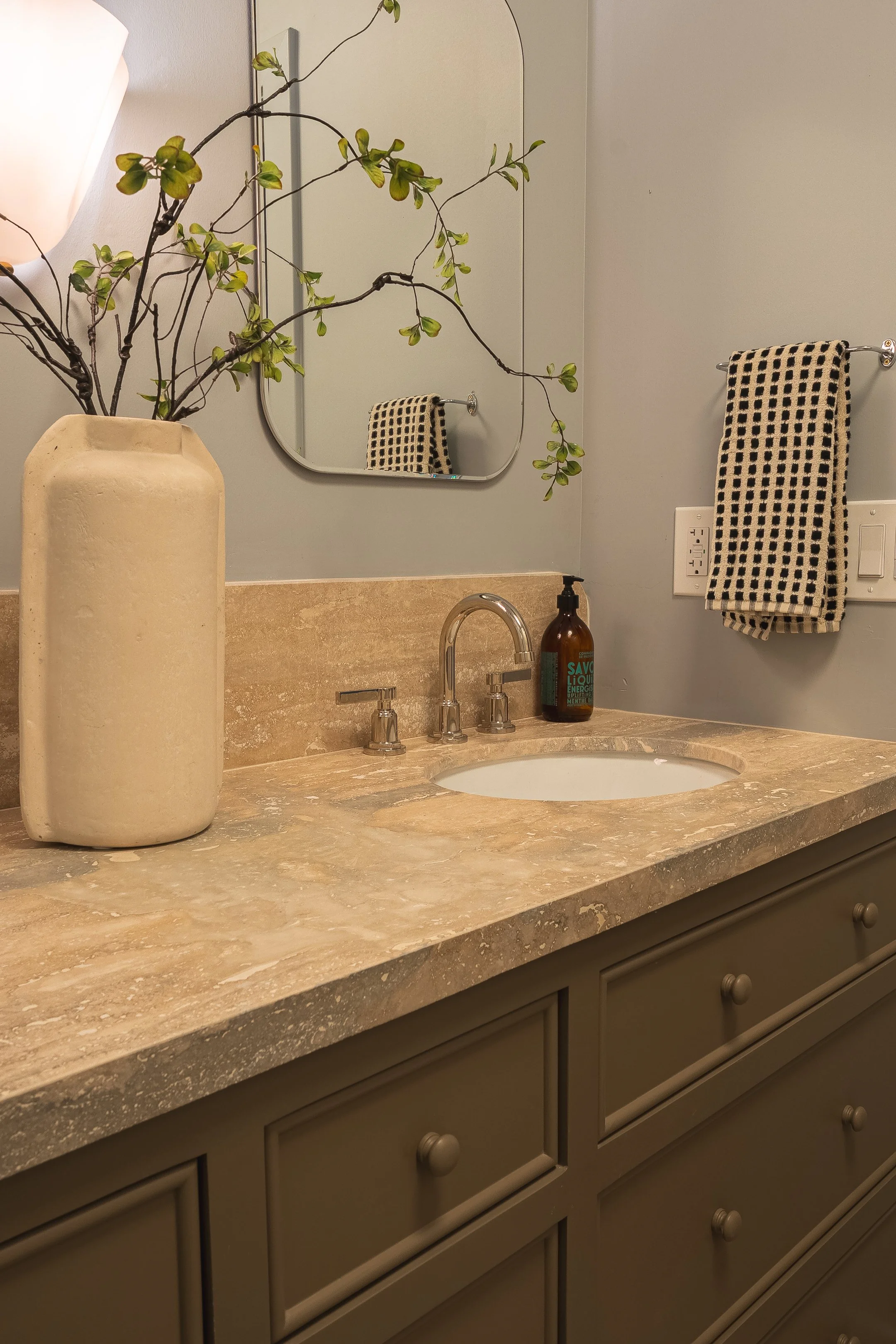 933 S Sycamore-146.jpg