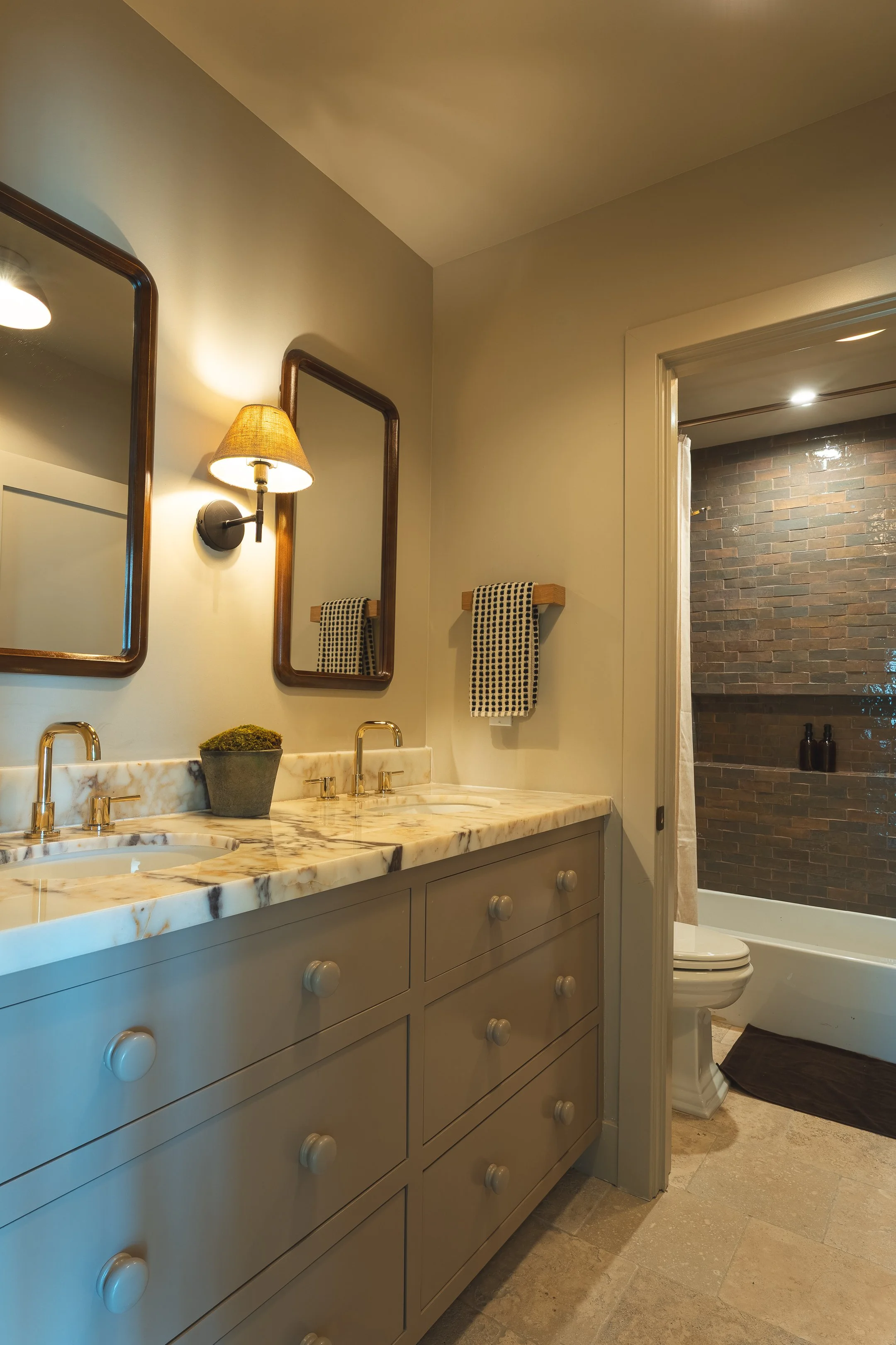 933 S Sycamore-71.jpg
