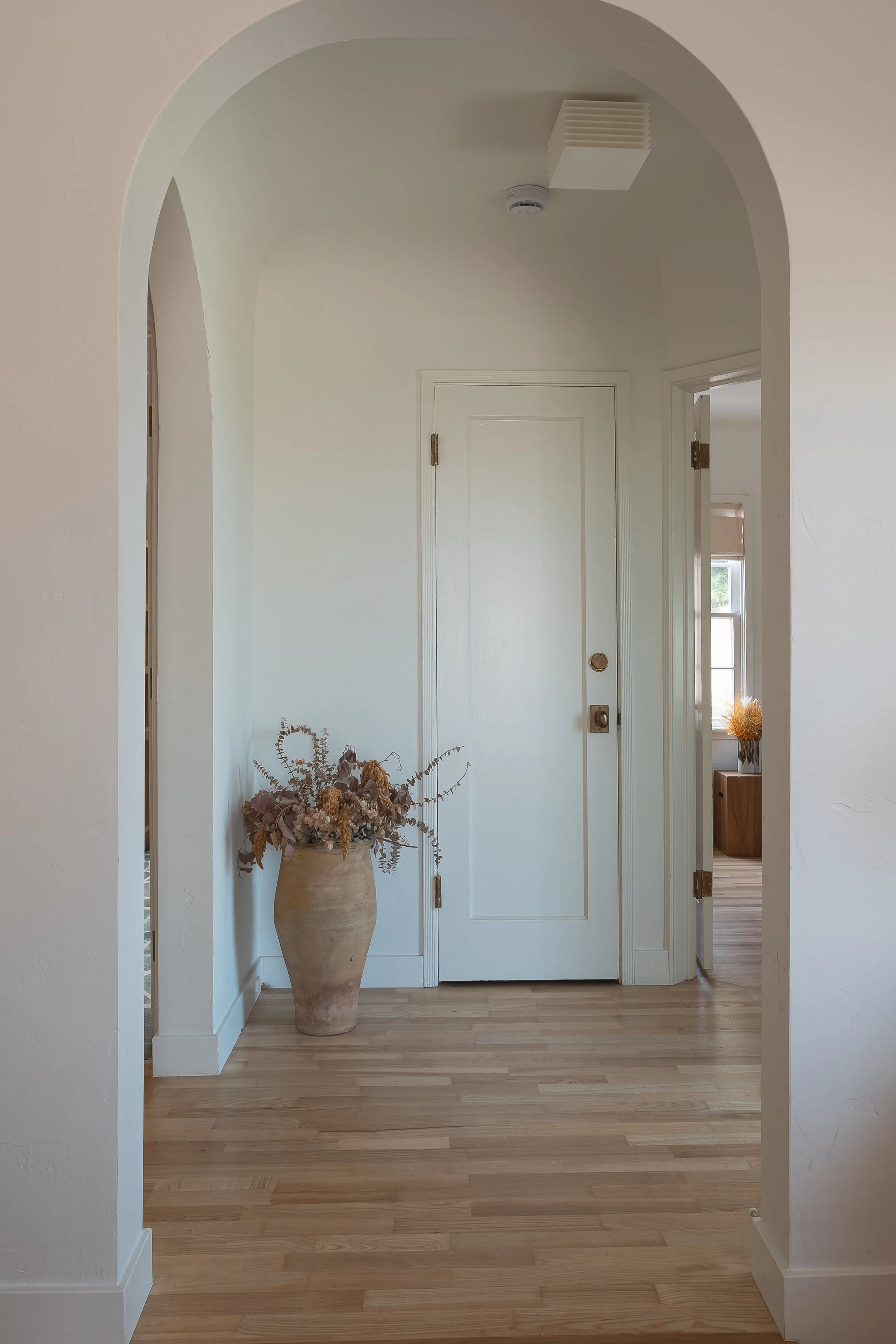 4214 Barryknoll-32.jpg