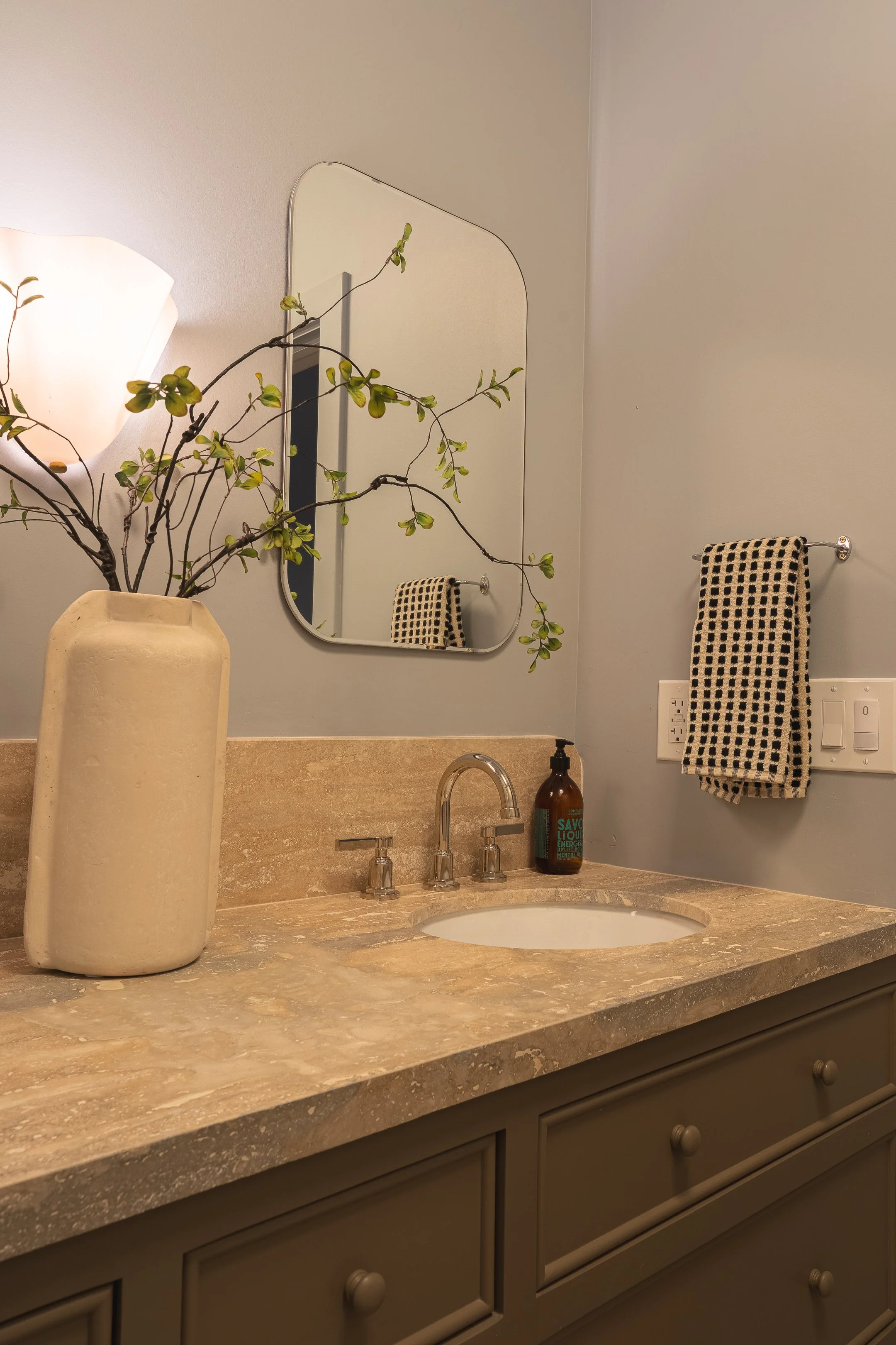 933 S Sycamore-144.jpg