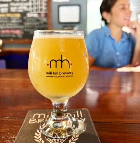 Come by and see us for a Sunday afternoon brew! Mimosas also available 😎🍾

Taproom open 1-6pm 🍻