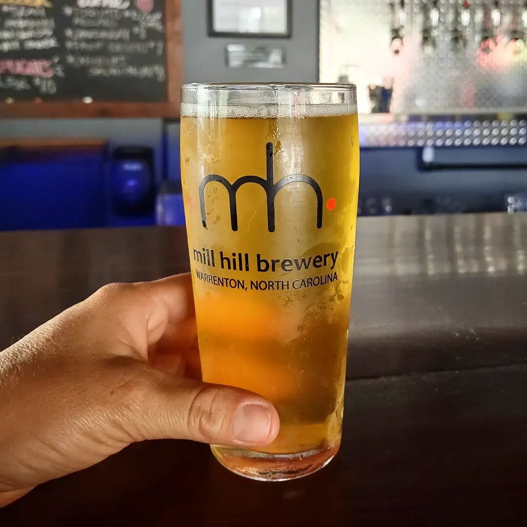 Labor Day Weekend at Mill Hill 😎 

Wednesday 8/31
Open Mic Night at the taproom 6-9pm 🎤 hosted by Richard of the Whooeys and Mill Hill, come out and show us what you got 👍

Thursday 9/1 
$2 off crowlers on #thirstythursday 🍻 Ce say hay to Alfie ?