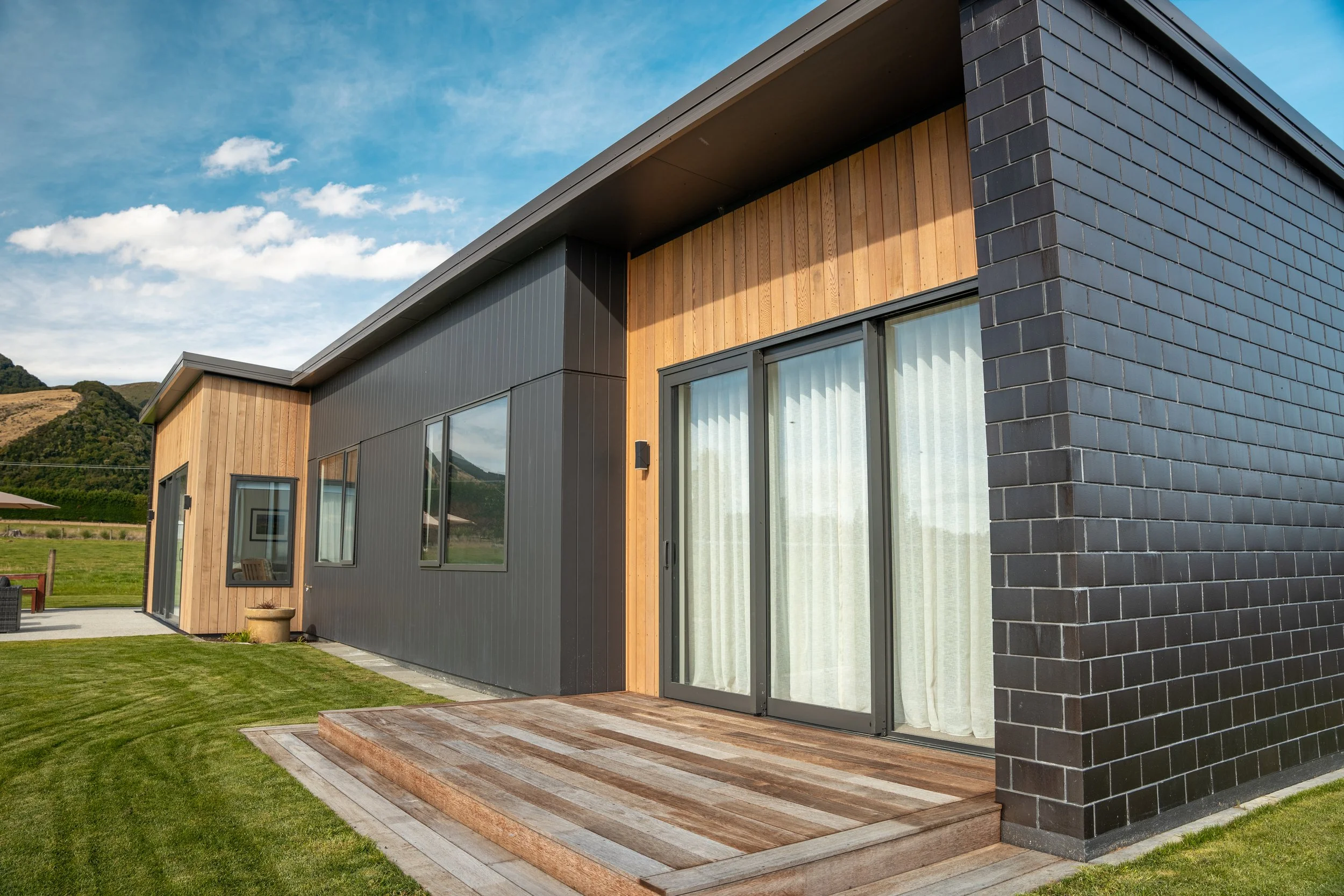 156 Knowles Road-14.jpg