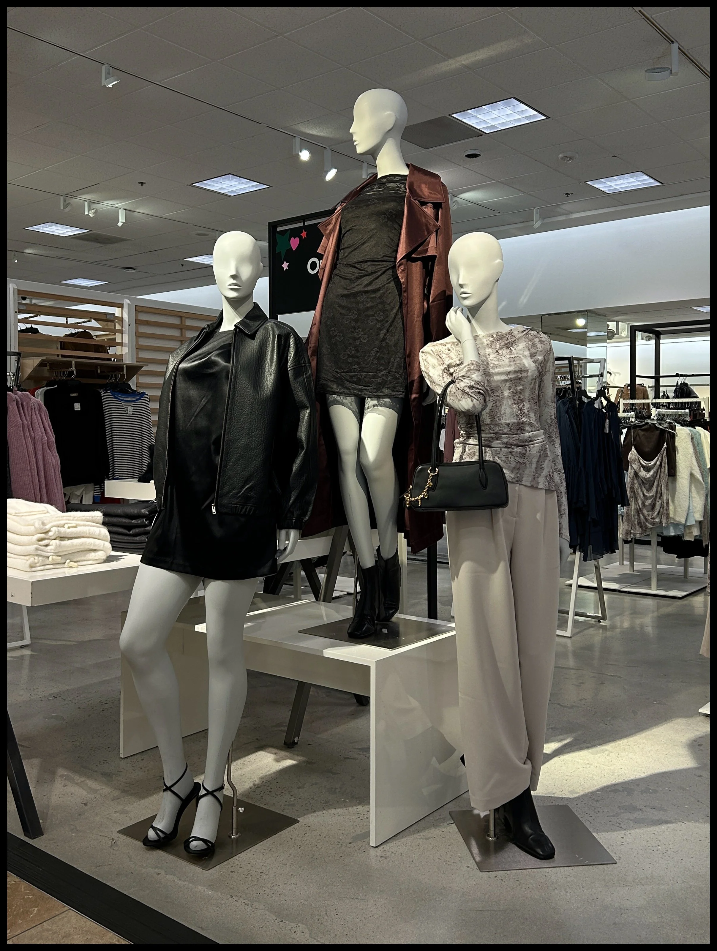 MANNEQUINS