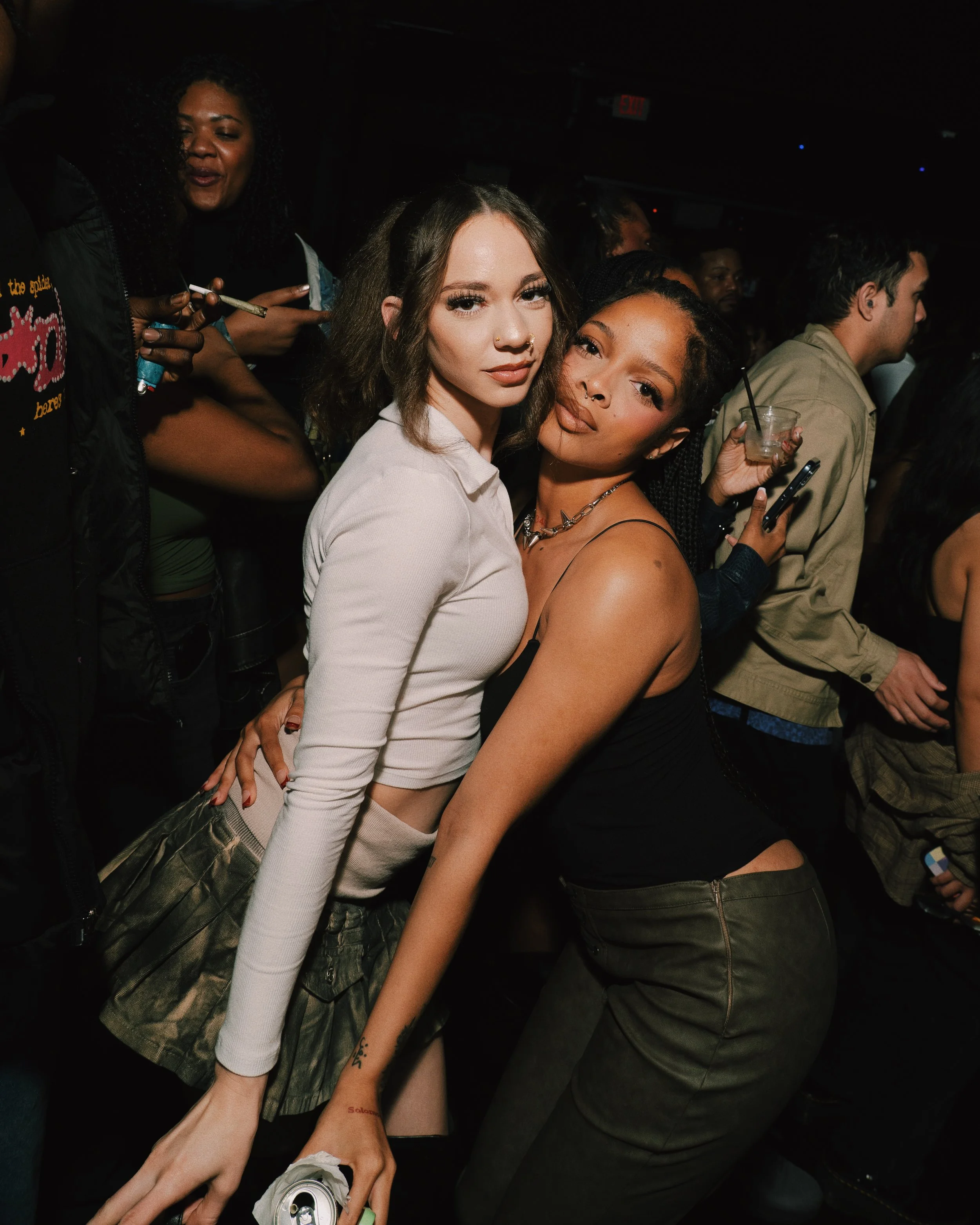 FRNDSONLY_LeonThomas_20.JPG