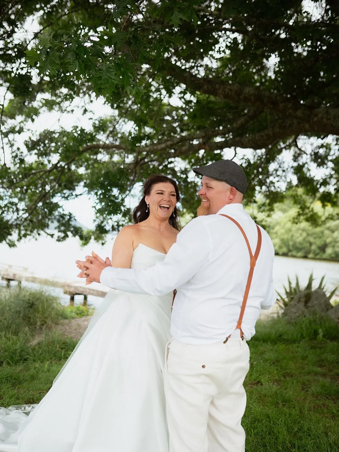 Heather &amp; Brad

I&rsquo;ll let photos speak for themselves 💍💃🏻🫶🏼 

videographer: @bwfilms_nz 
celebrant: @idoceremoniesnz 
makeup: @shinebyjade 
dress: @trishpeng
Venue: Taha Moana
cake: @_cakesbyalice_
