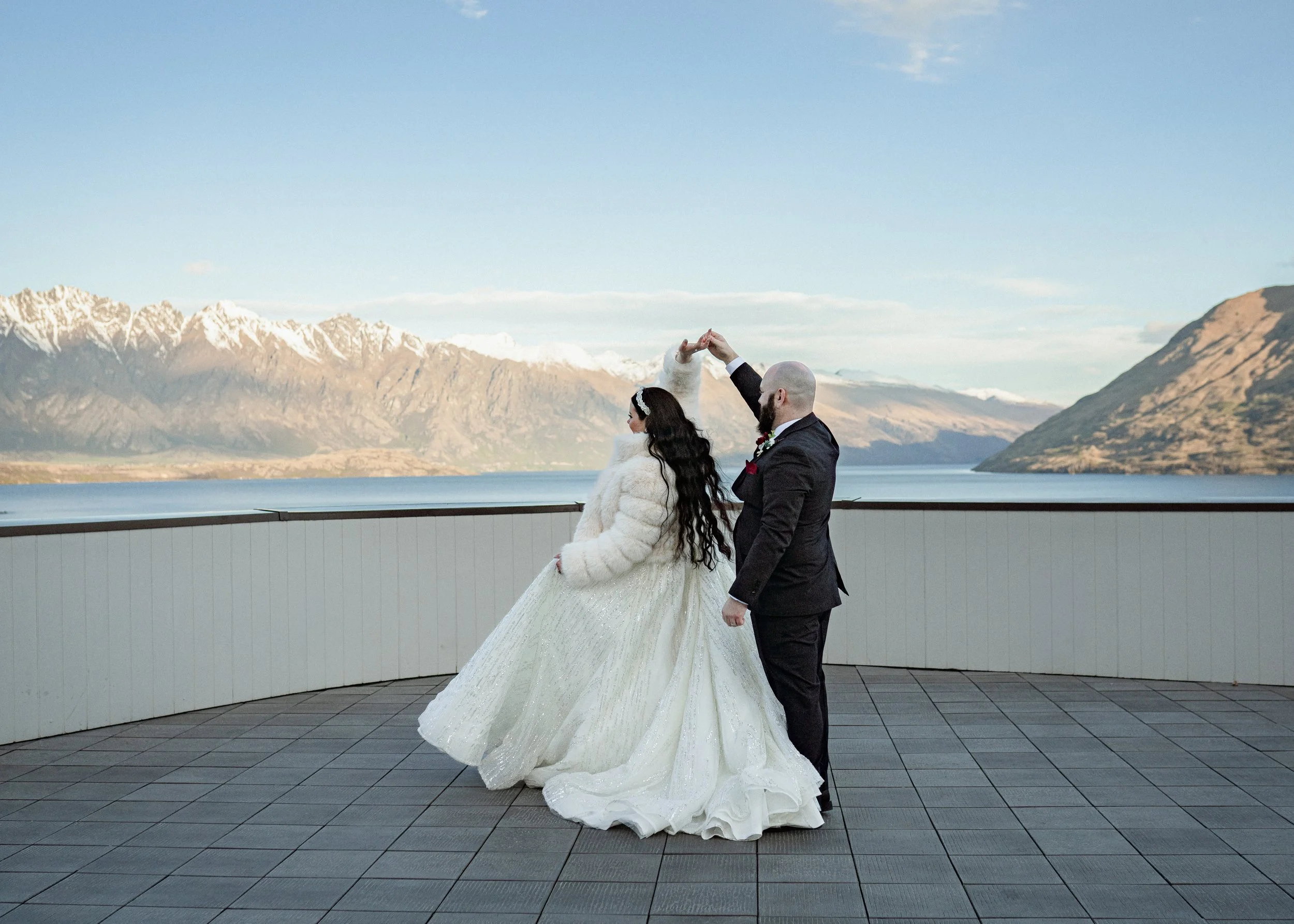    Winter Wedding Queenstown    Queenstown Wedding Photographer    Winter Wedding New Zealand    Queenstown Wedding Photography    Queenstown Wedding Venue    Snow Wedding Queenstown    Queenstown Destination Wedding   