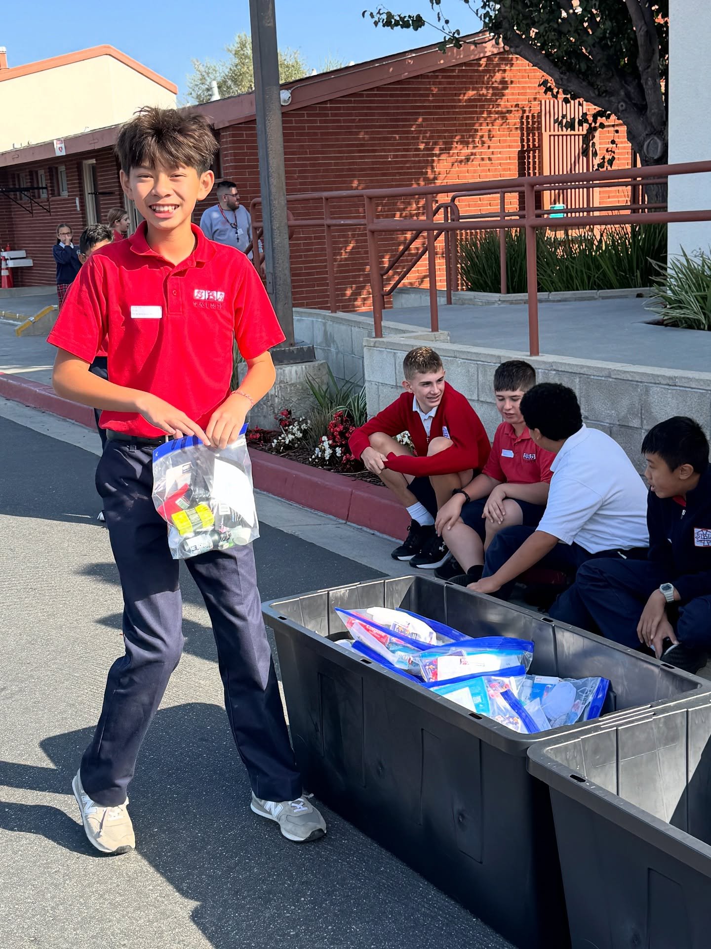 Day of Gratitude at SBS! Today our Saints put their faith into action! Each grade collected hygiene items and assembled care bags for those in need. Students also took part in a Hallow-led retreat focused on building prayer stamina, reflection, and k