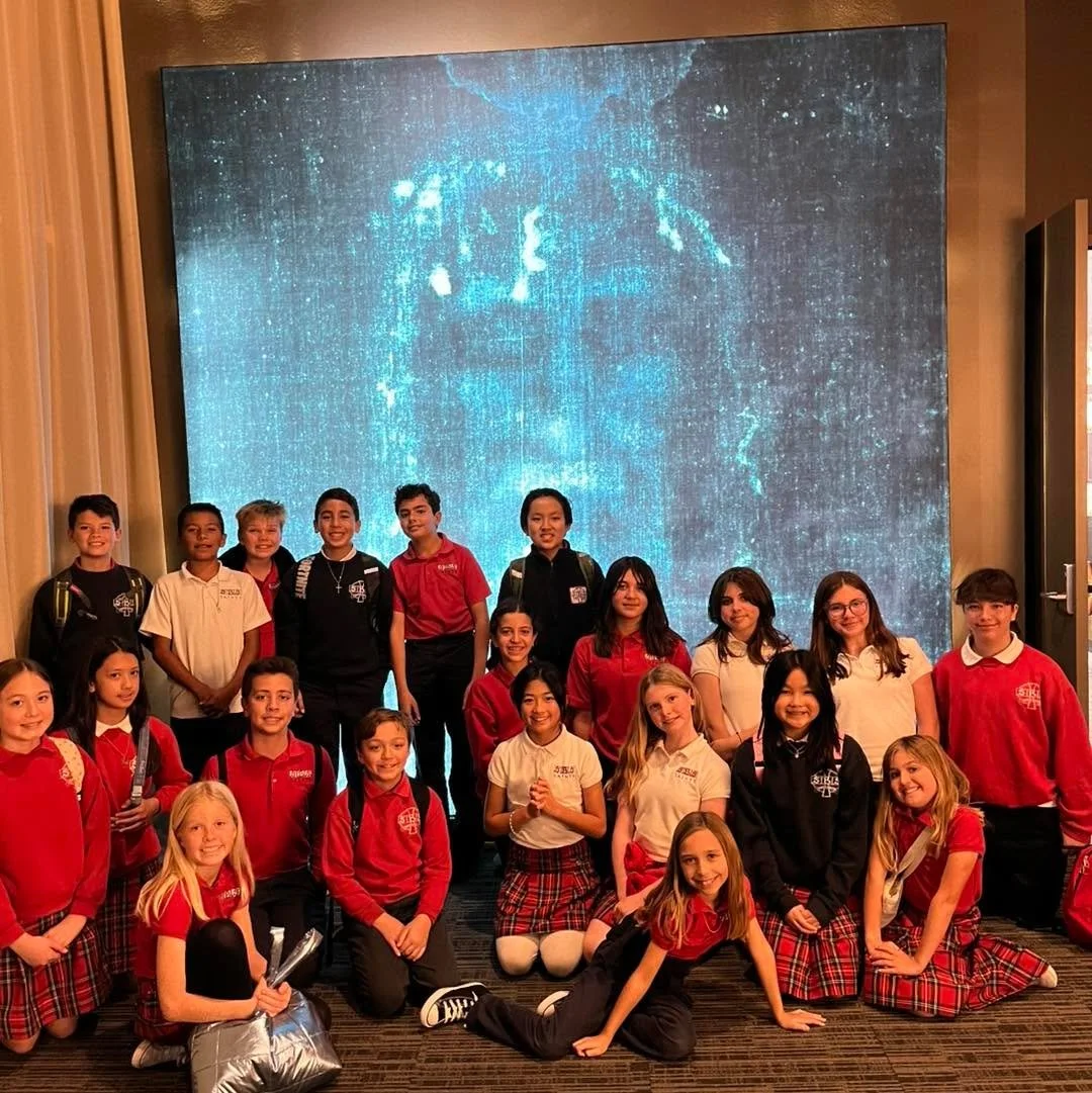 5th grade took a field trip this week to Christ Cathedral to view the Shroud of Turin. A beautiful experience bringing faith to life beyond the classroom. ✝️😇❤️🤍 #SBSSaints #itsagreatdaytobeasaint