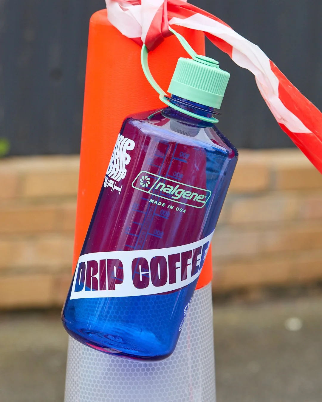 We produced a drippy Nalgene for @drip.coffee.drip, designed by the team at @humble.social, the architects creating commercial spaces for people to enjoy.⁠
⁠
The &lsquo;Cornflower Blue&rsquo; bottle features a front print with logo elements scattered